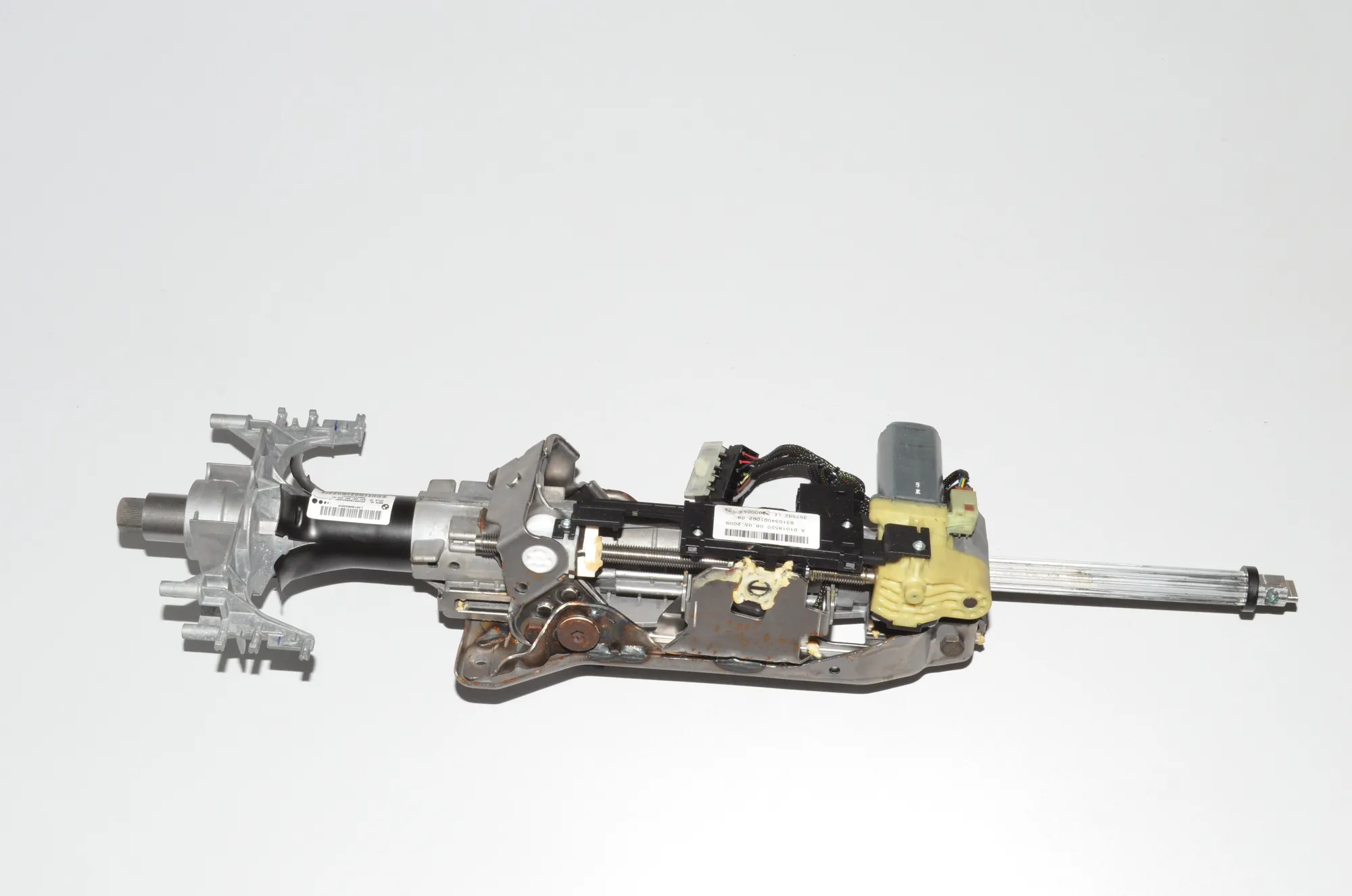 Steering Wheel Adjustment Mechanism – OEM 6786603 · BMW X6 (E71, E72) xDrive 50 i 2009 – 2