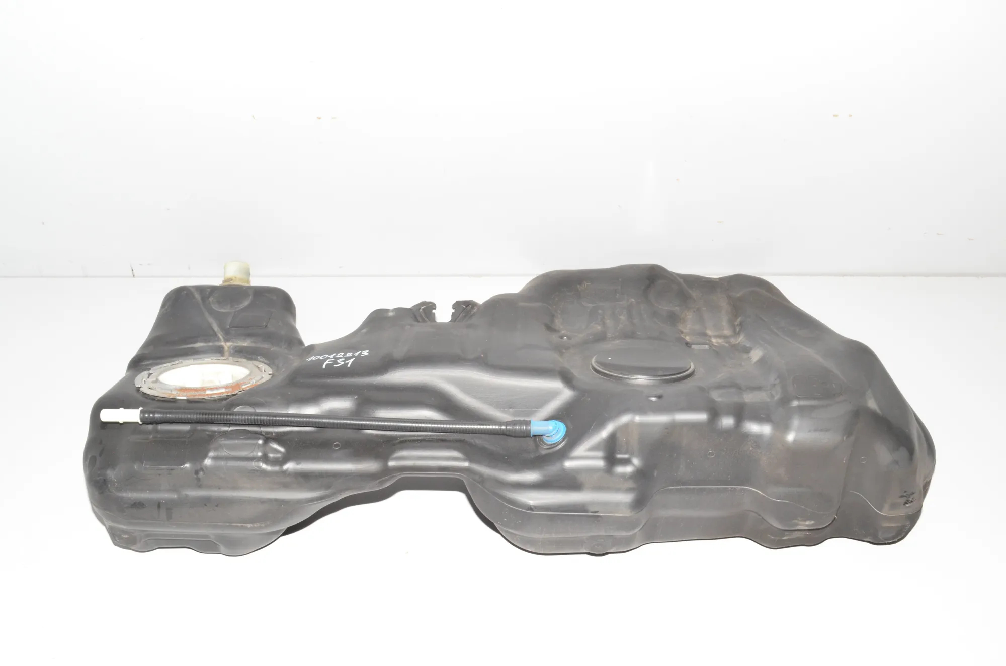 Fuel Tank – OEM 7243972 · BMW 3 Touring (F31) 330 d xDrive 2013 – 2