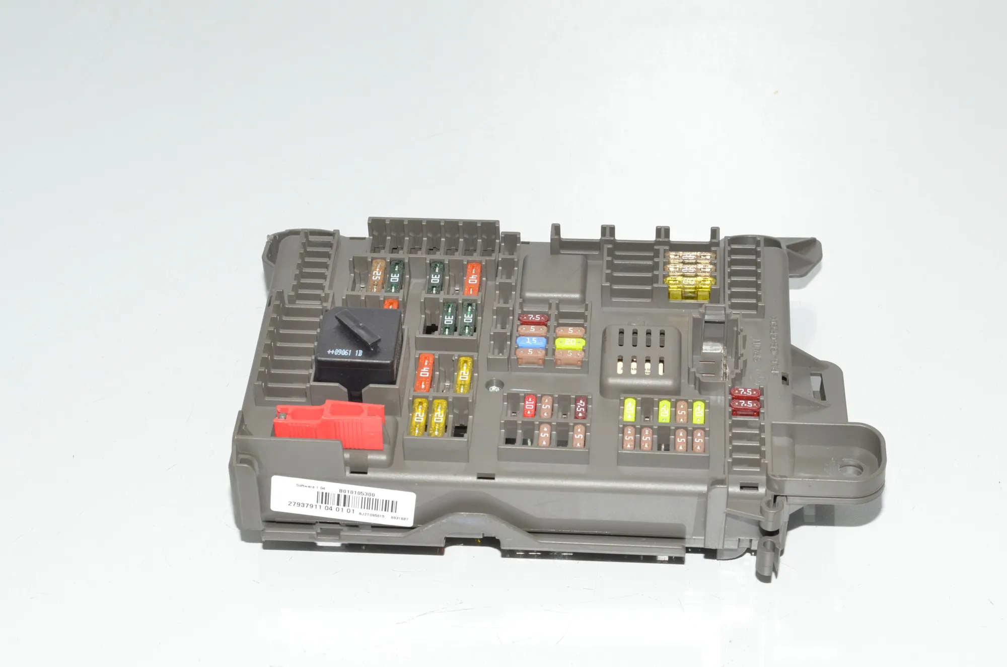 Fuse Box – OEM 6931687 · BMW X6 (E71, E72) xDrive 50 i 2009