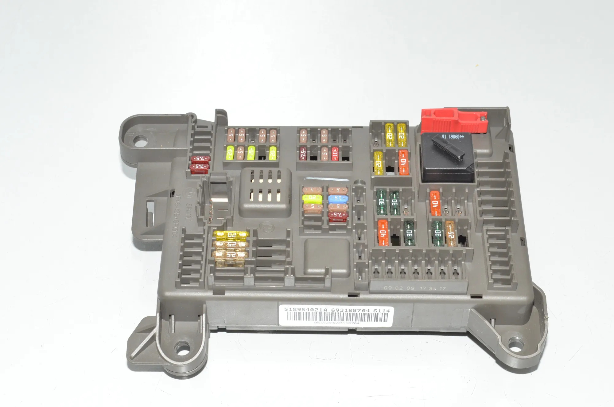 Fuse Box – OEM 6931687 · BMW X6 (E71, E72) xDrive 50 i 2009 – 2