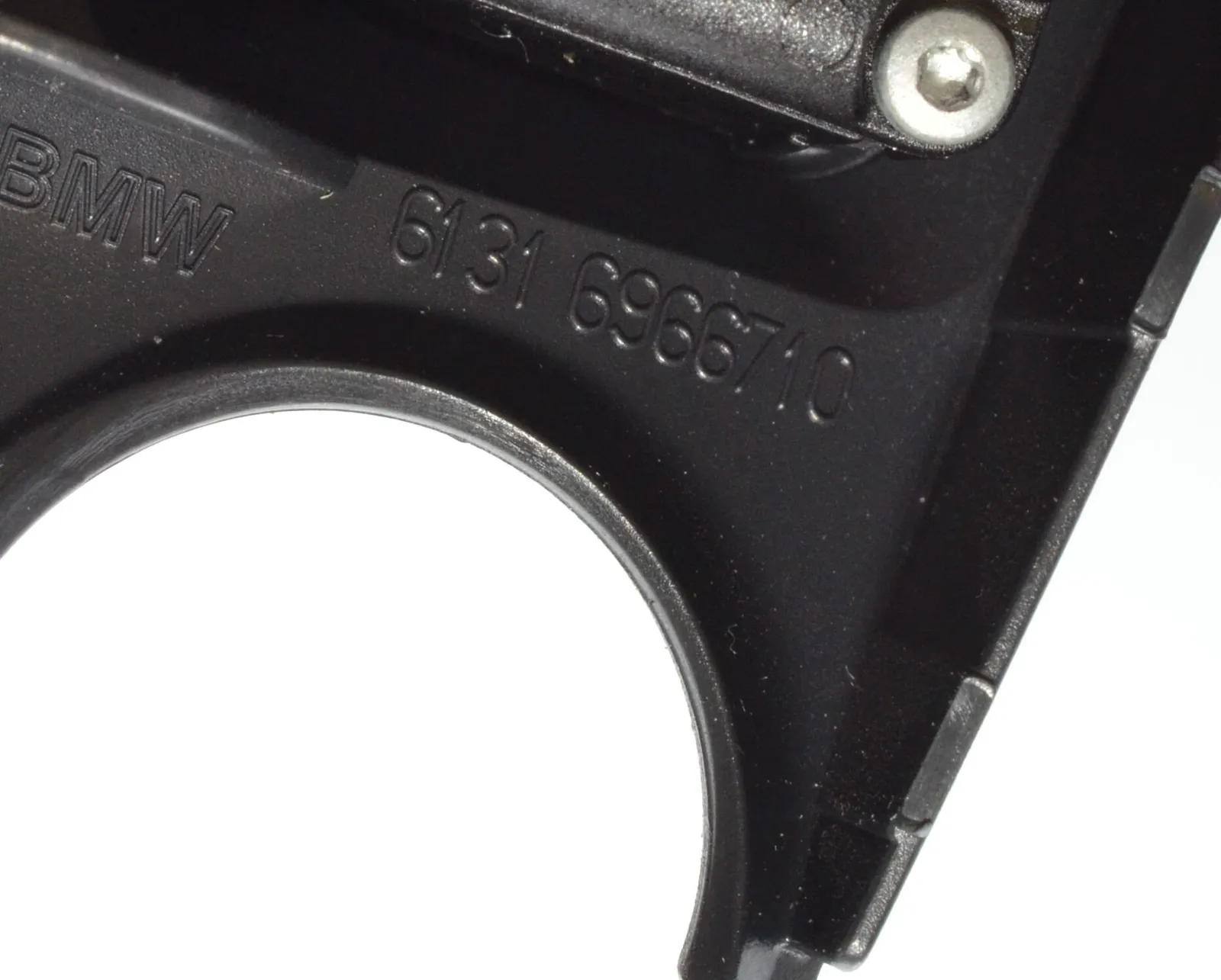 Steering Wheel Adjustment Switch – OEM 6966710 · BMW X6 (E71, E72) xDrive 50 i 2009 – 5