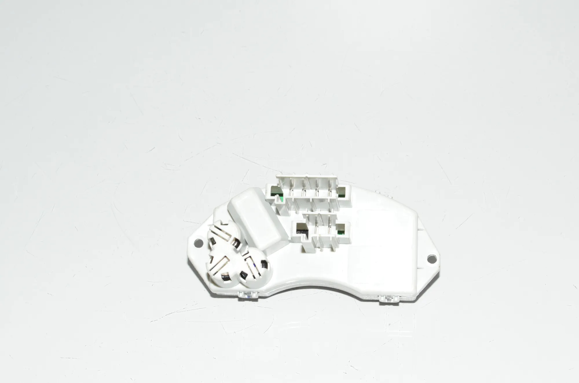 Interior Heater Resistor – OEM 6949645 · BMW X6 (E71, E72) xDrive 50 i 2009 – 4