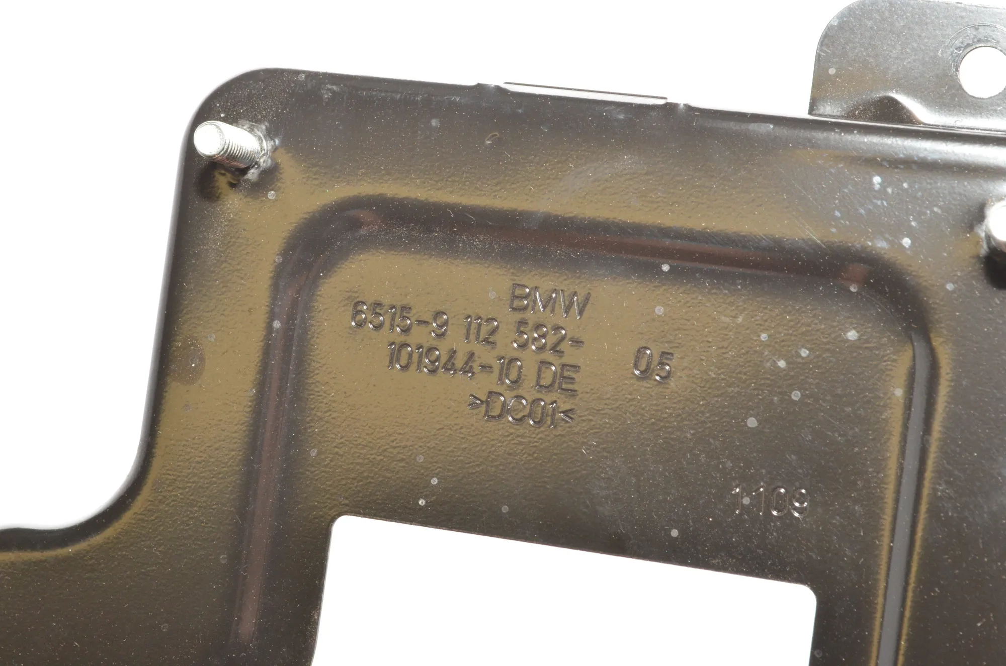 Bracket – OEM 9112582 · BMW X6 (E71, E72) xDrive 50 i 2009 – 5
