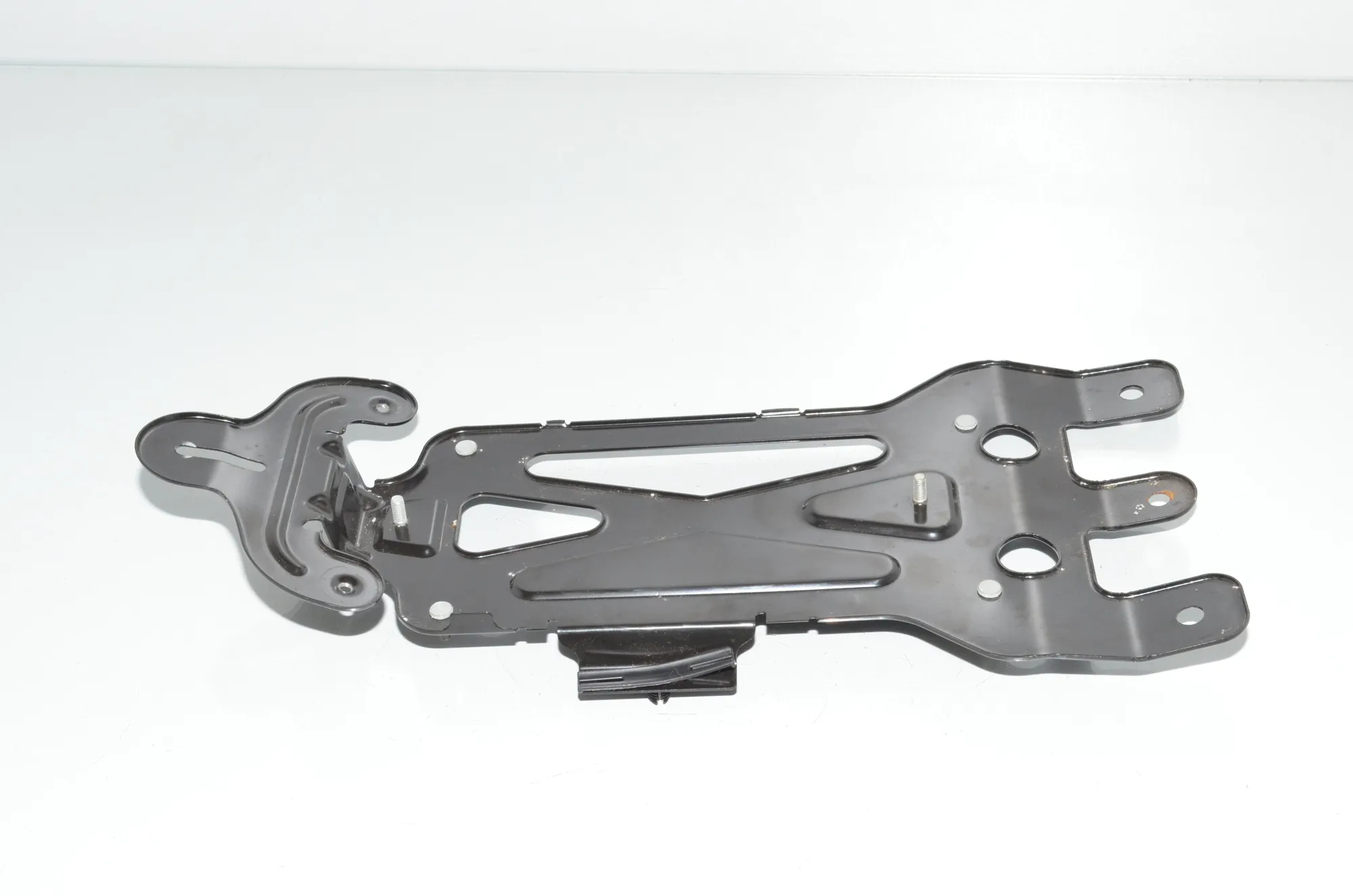 Bracket – OEM 9112583 · BMW X6 (E71, E72) xDrive 50 i 2009 – 4