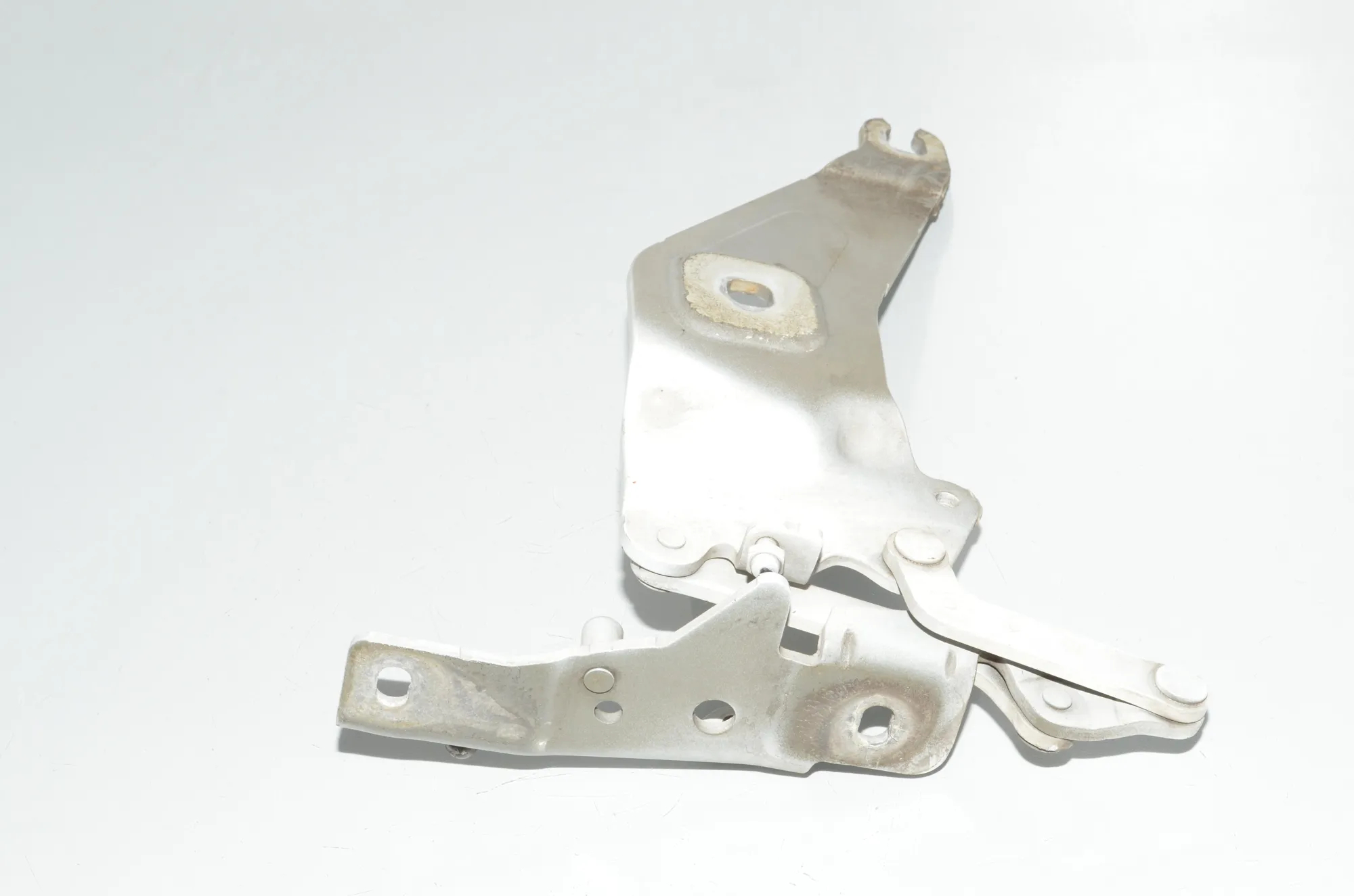 Front Right Bonnet Hinge – OEM 7208628 · BMW X6 (E71, E72) xDrive 50 i 2009 – 3