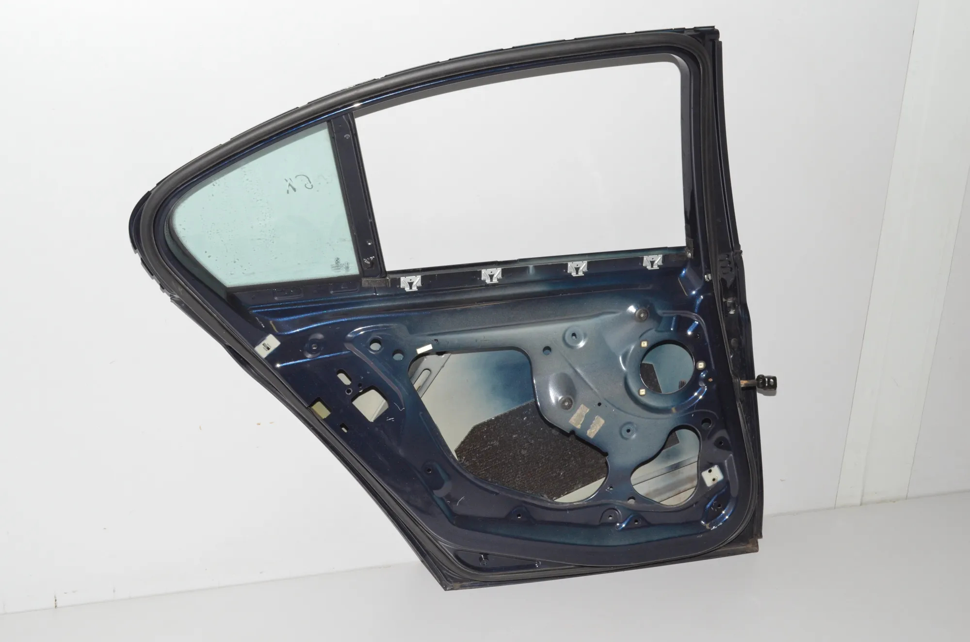 Rear Left Door · BMW 3 (F30, F80) 320 i Efficient Dynamics 2014 – 3