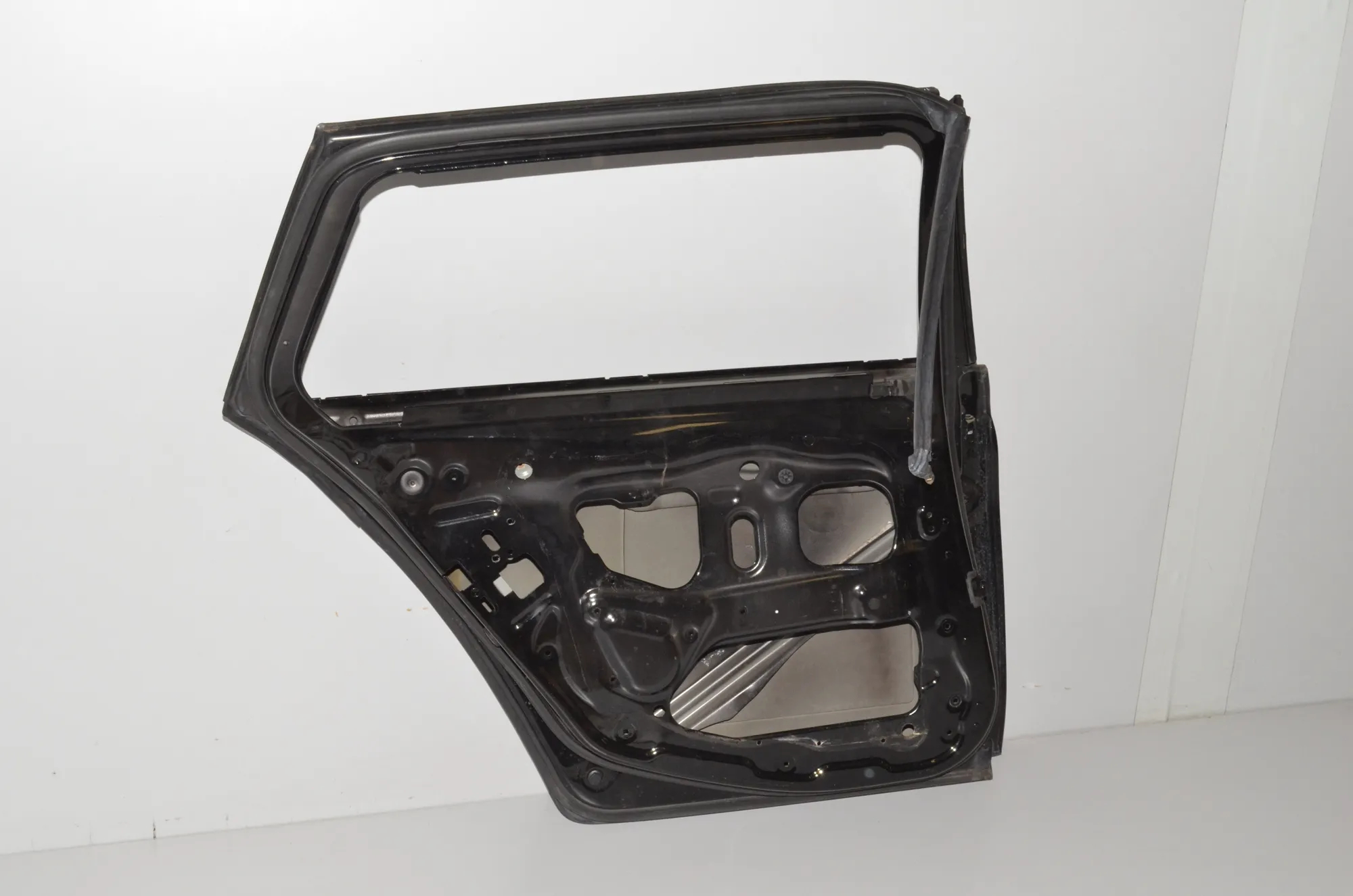Rear Left Door · BMW 5 Touring (F11) M 550 d xDrive 2012 – 4