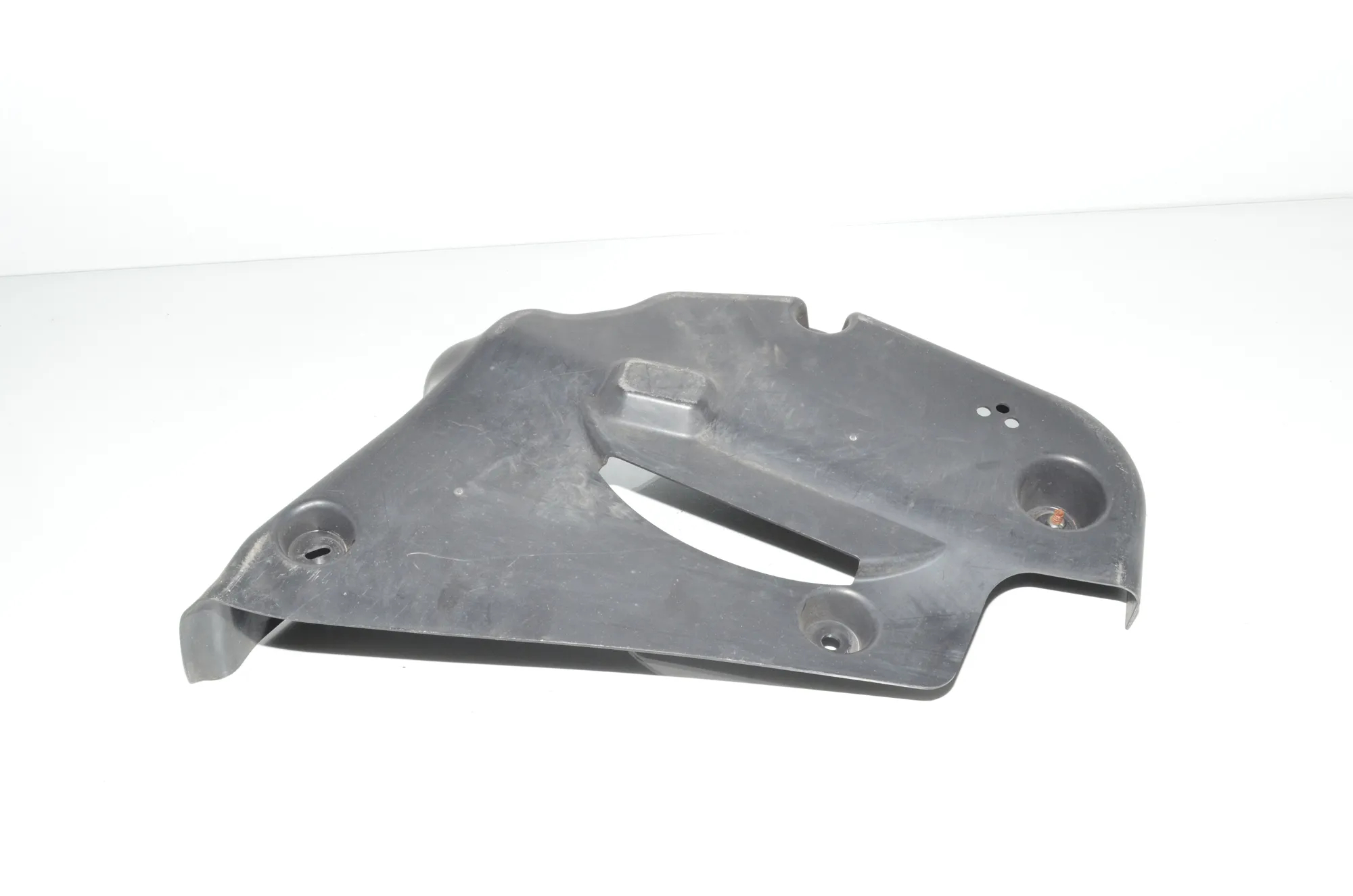 Other Underbody Cover – OEM 7422016 · BMW 2 Gran Tourer (F46) 218 d 2019