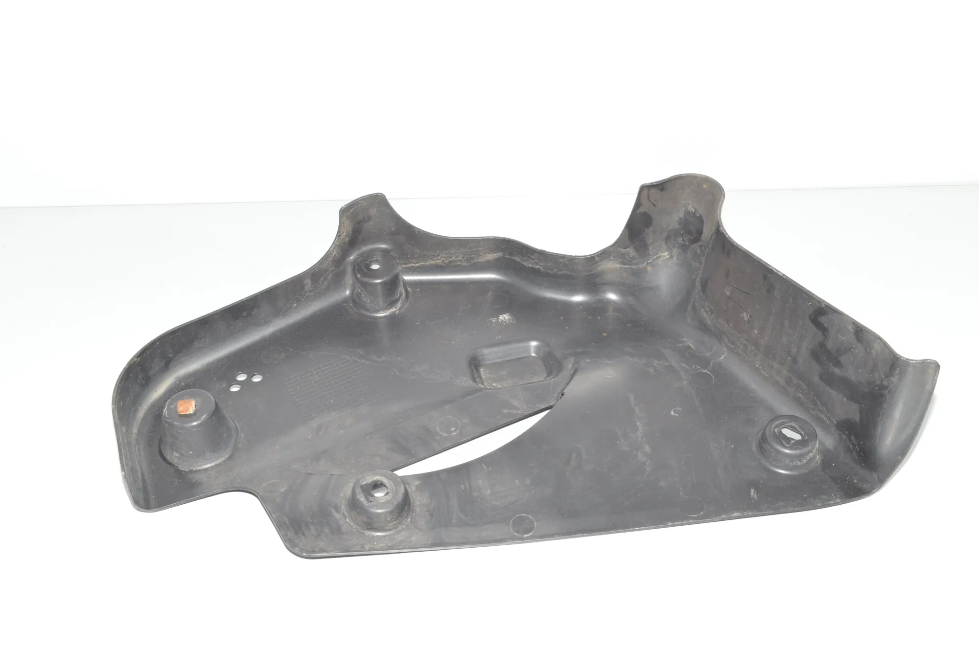 Other Underbody Cover – OEM 7422016 · BMW 2 Gran Tourer (F46) 218 d 2019 – 3