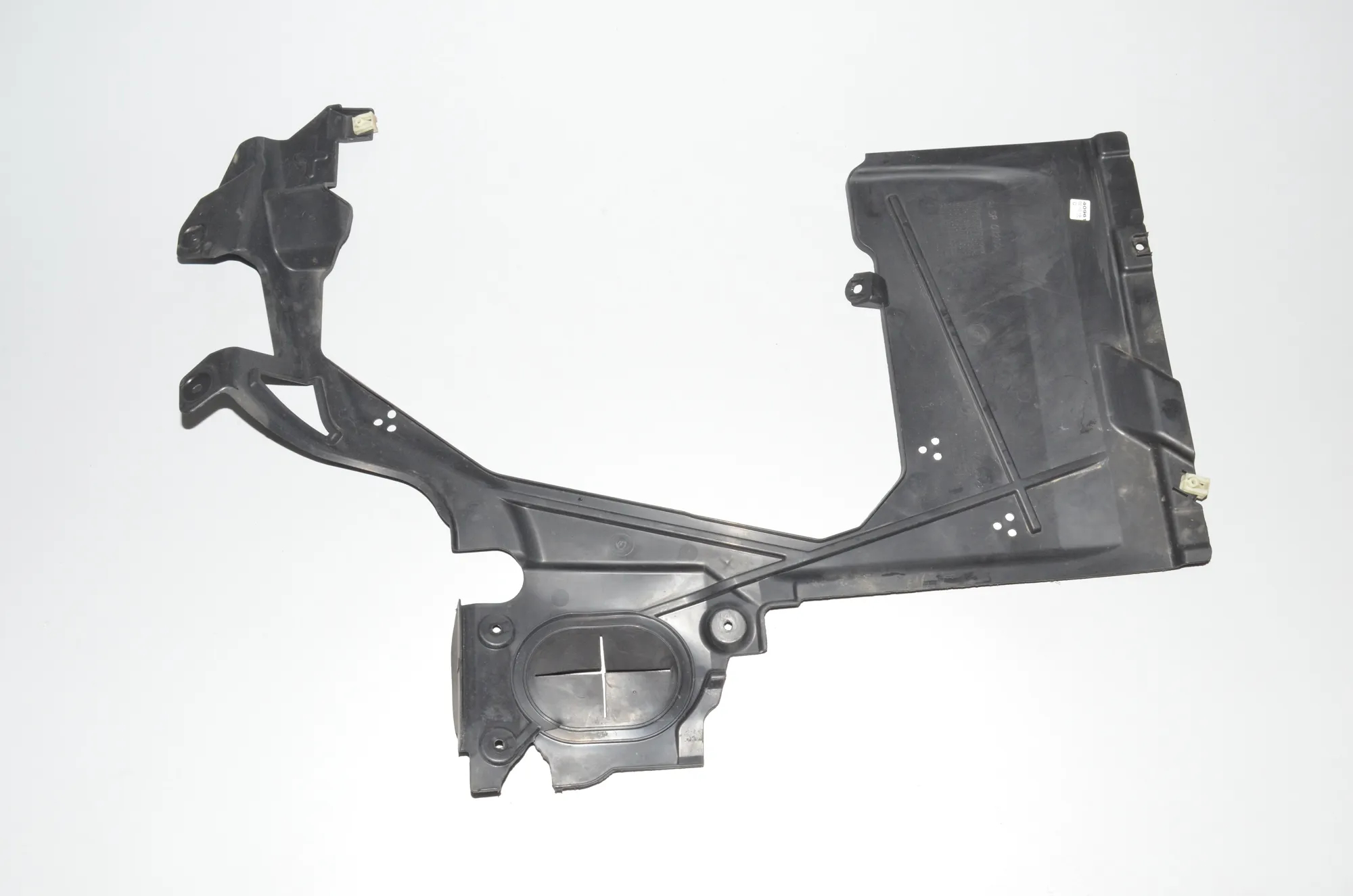 Rear Right Underbody Cover – OEM 7290808 · BMW 2 Gran Tourer (F46) 218 d 2019 – 3