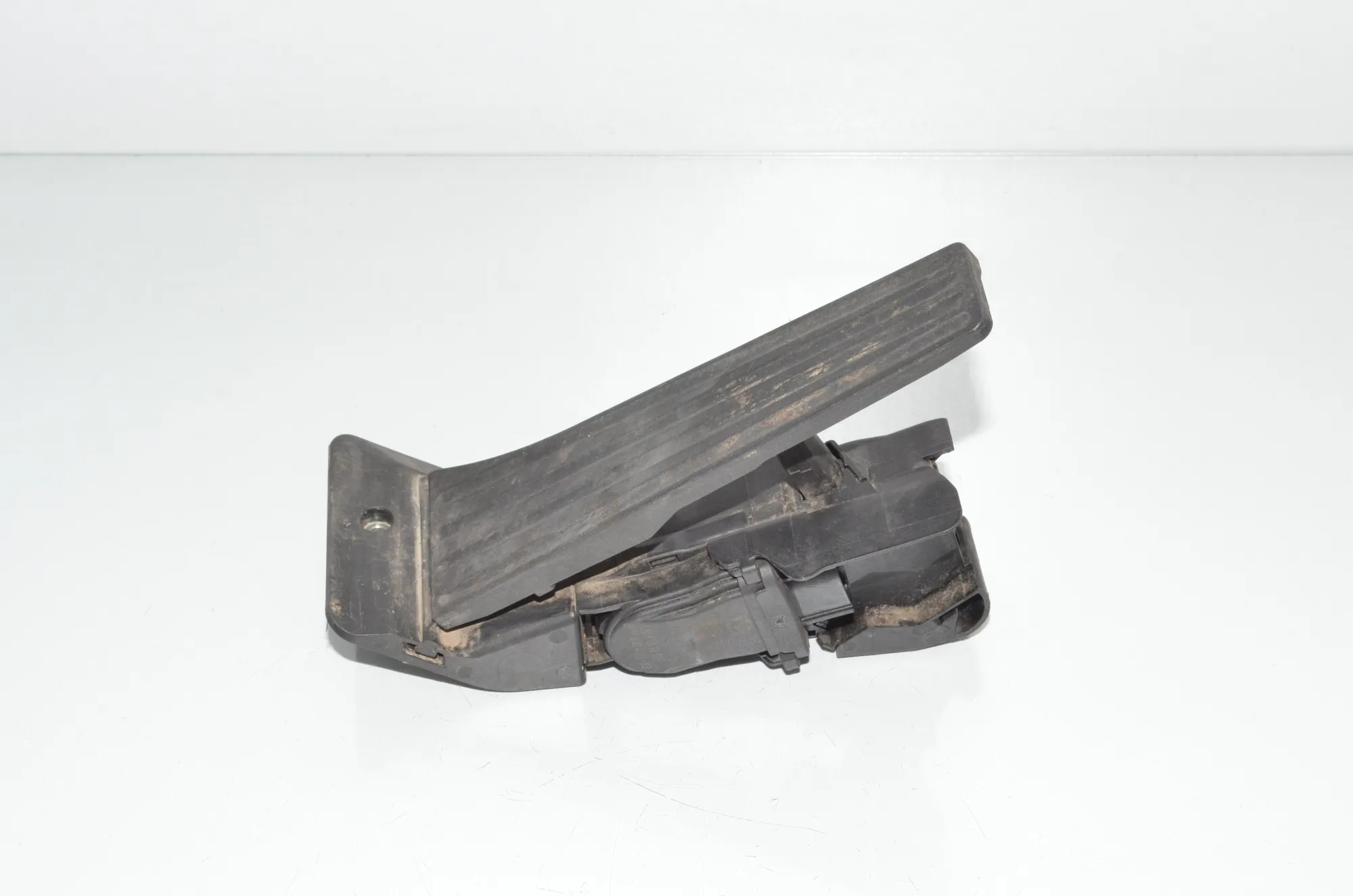 Throttle Pedal – OEM 6853175 · BMW 4 Coupe (F32, F82) 420 d 2014