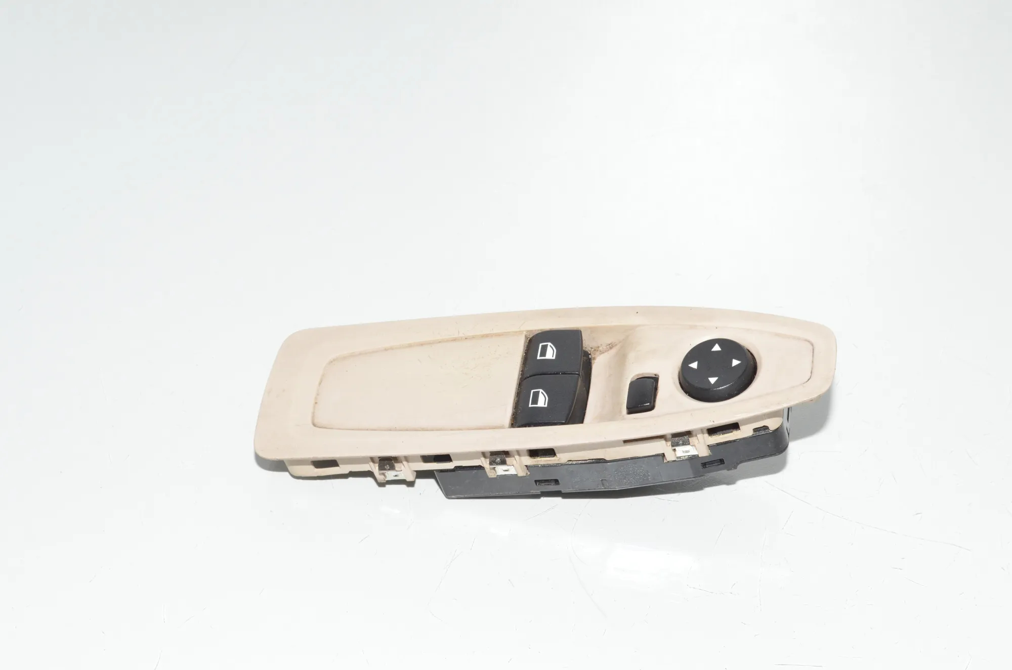 Front Left Door Window Switch – OEM 9226264 · BMW 4 Coupe (F32, F82) 420 d 2014 – 2