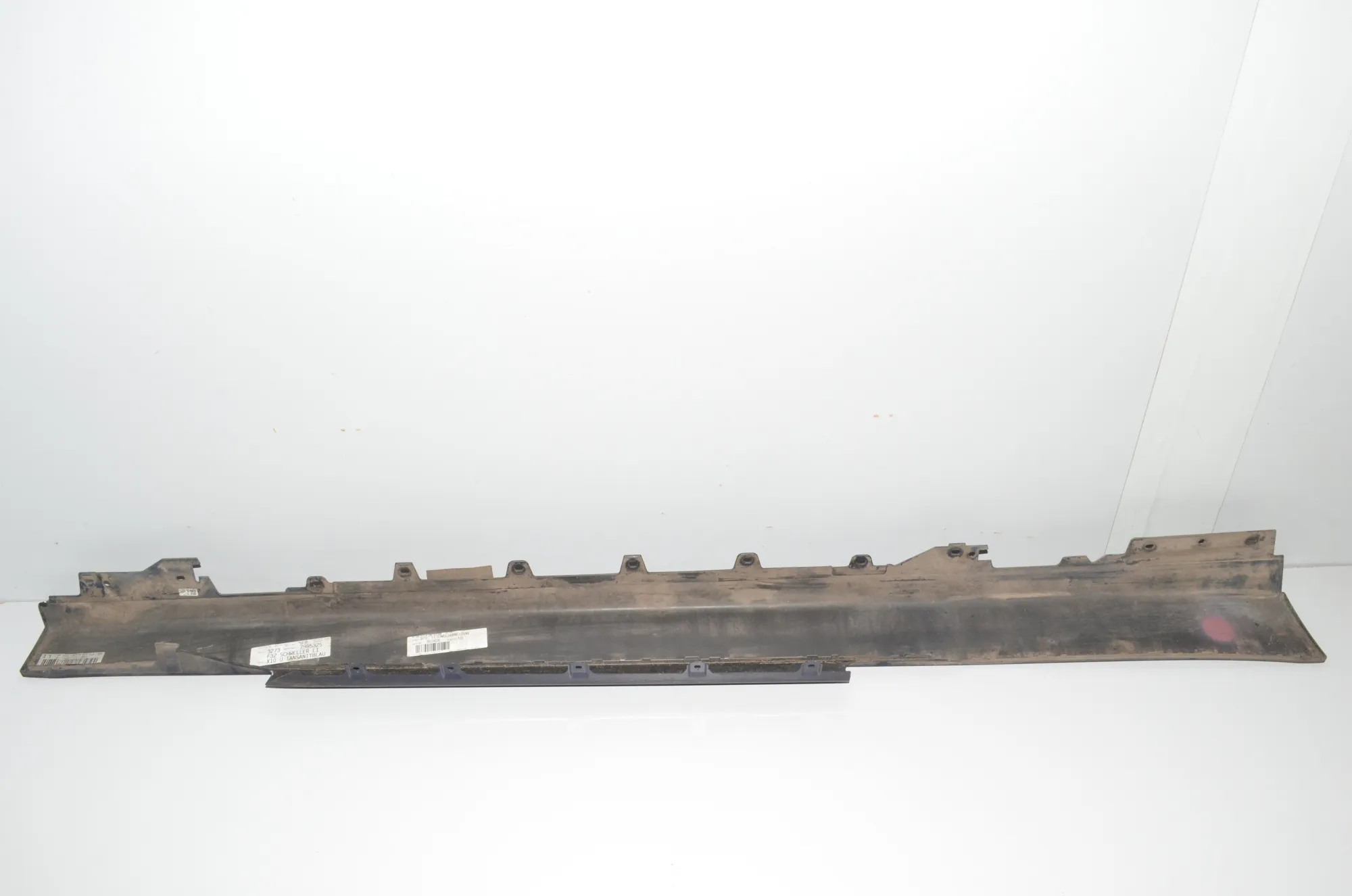 Left Side Plastic Sideskirt Cover – OEM 7285785 · BMW 4 Coupe (F32, F82) 420 d 2014 – 5