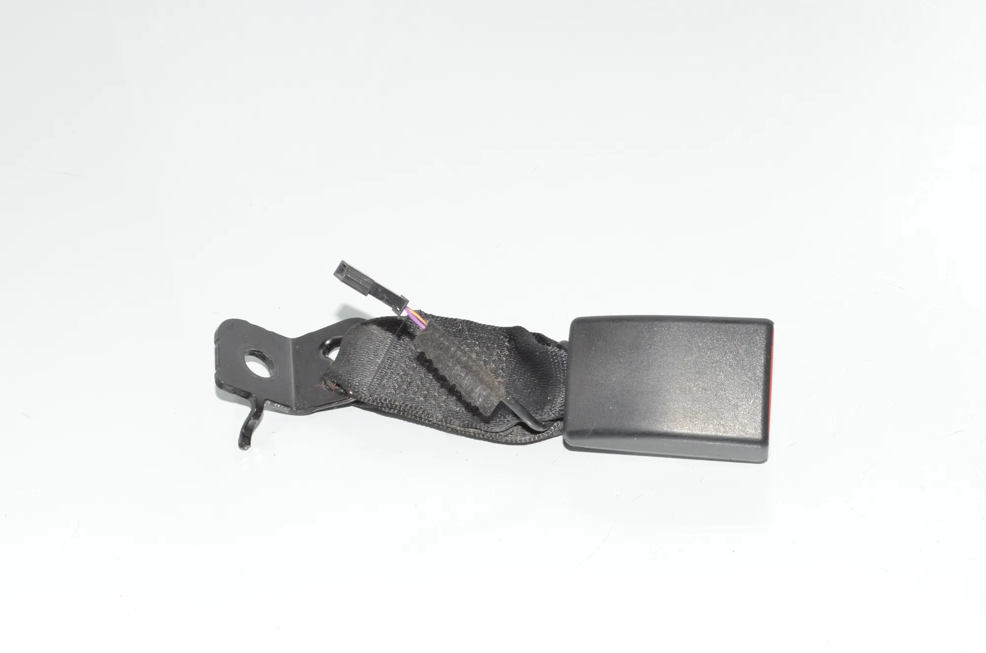 Rear Left Seat Buckle – OEM 7266352 · BMW 4 Coupe (F32, F82) 420 d 2014 – 3