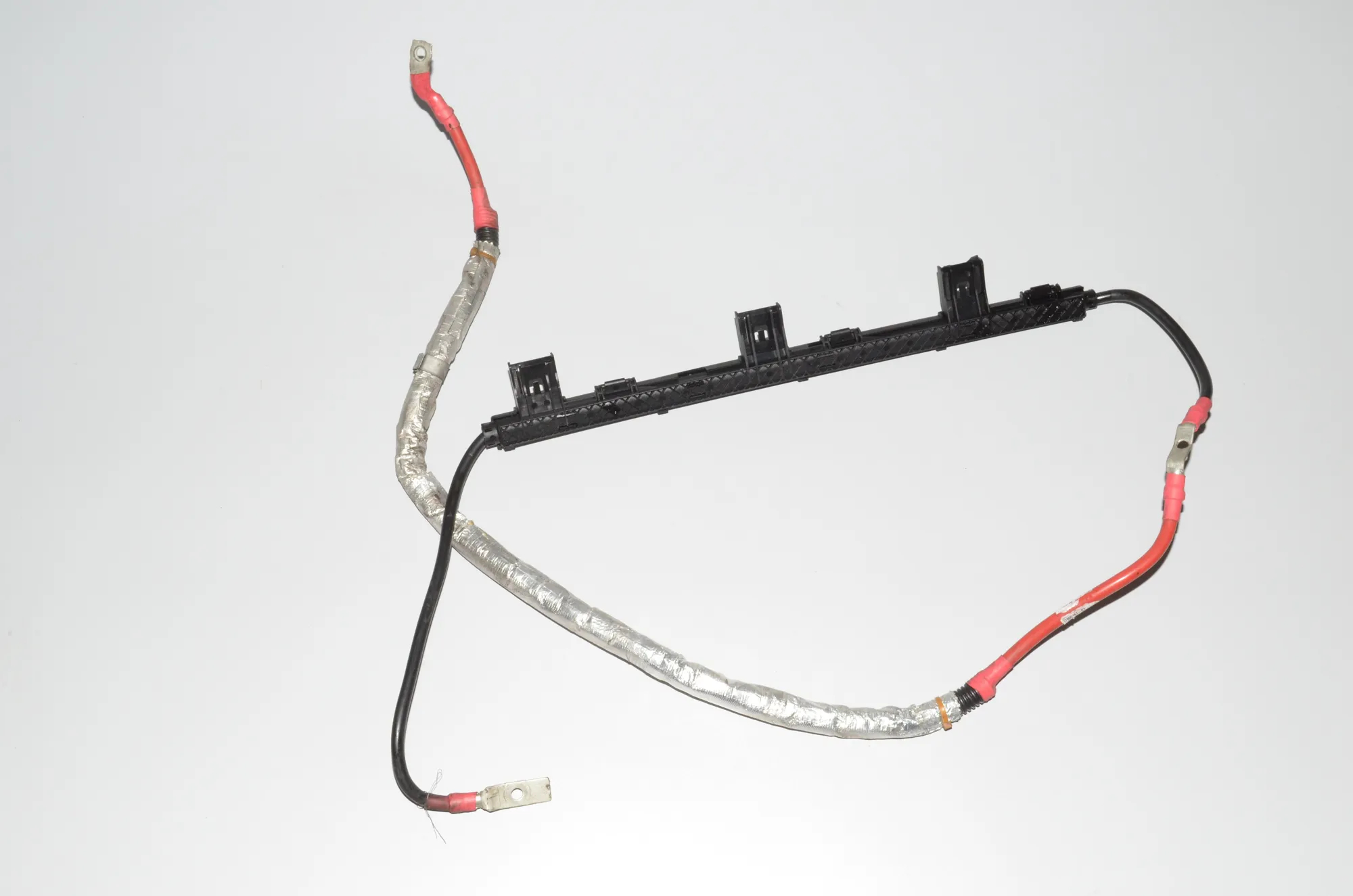 Positive Battery Cable – OEM 7800161 · BMW 3 Touring (E91) 330 d xDrive 2011 – 4