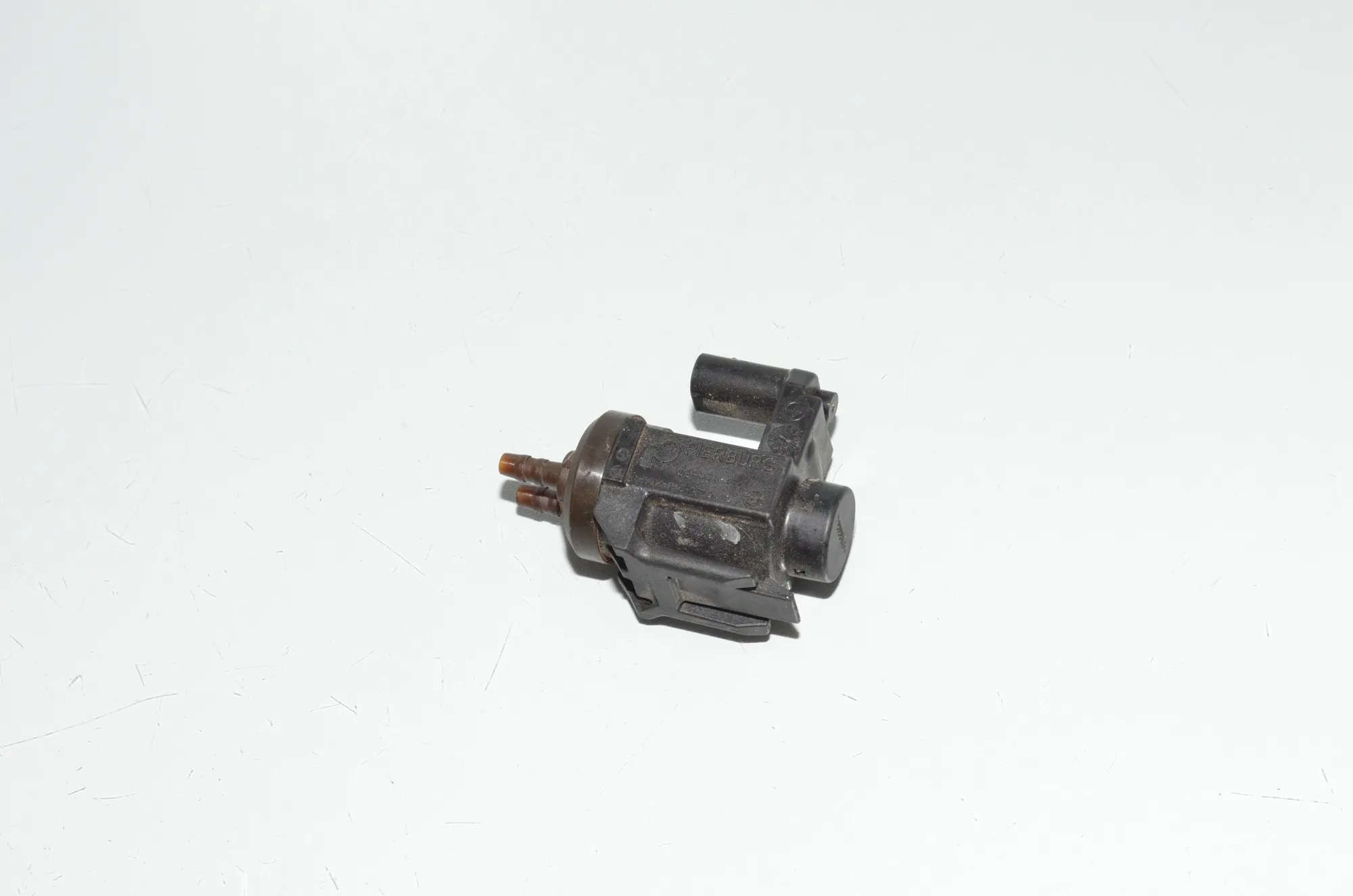 Solenoid Valve – OEM 8570591 · BMW 2 Gran Tourer (F46) 218 d 2019 – 4