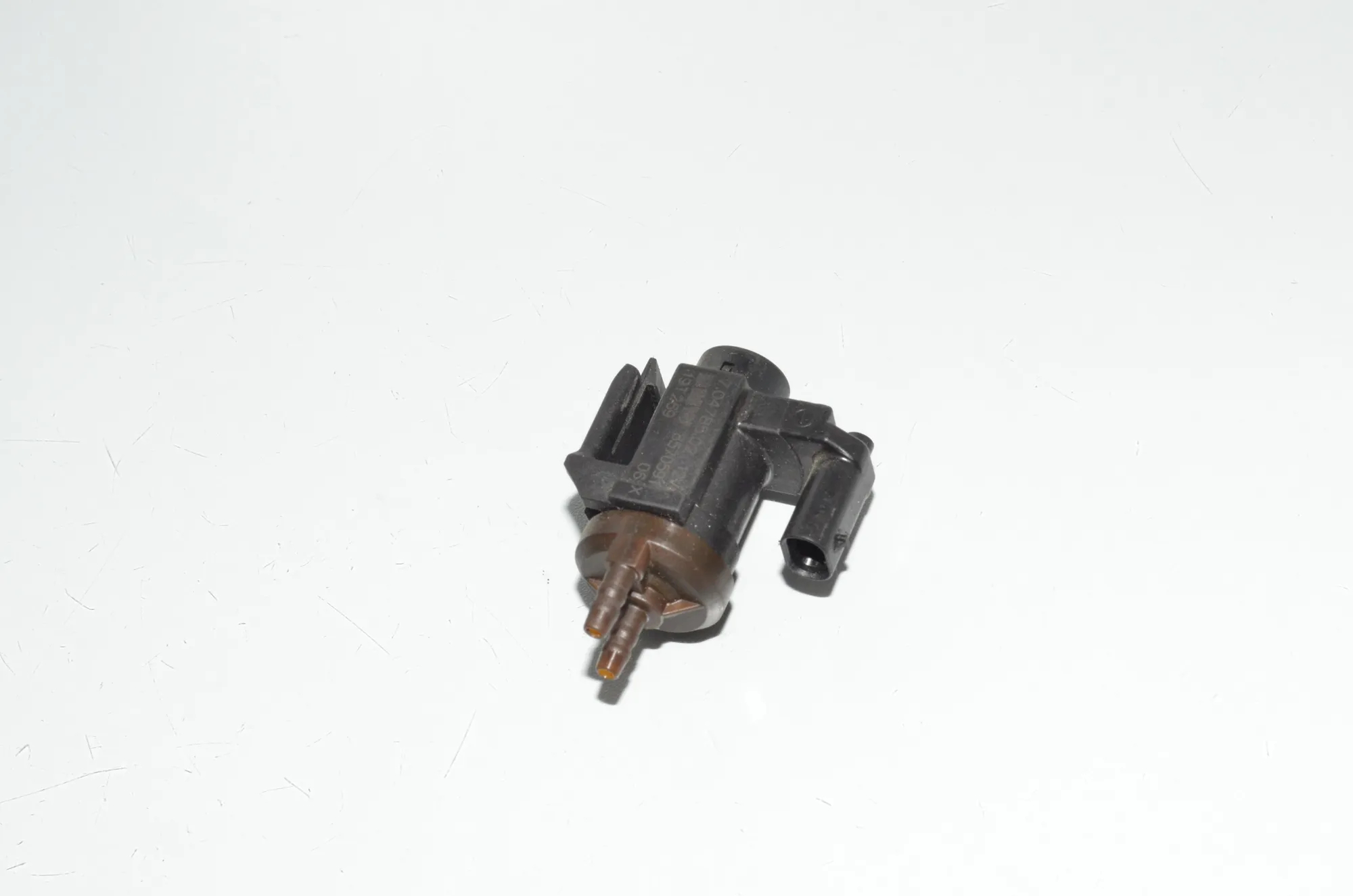 Solenoid Valve – OEM 8570591 · BMW 2 Gran Tourer (F46) 218 d 2019