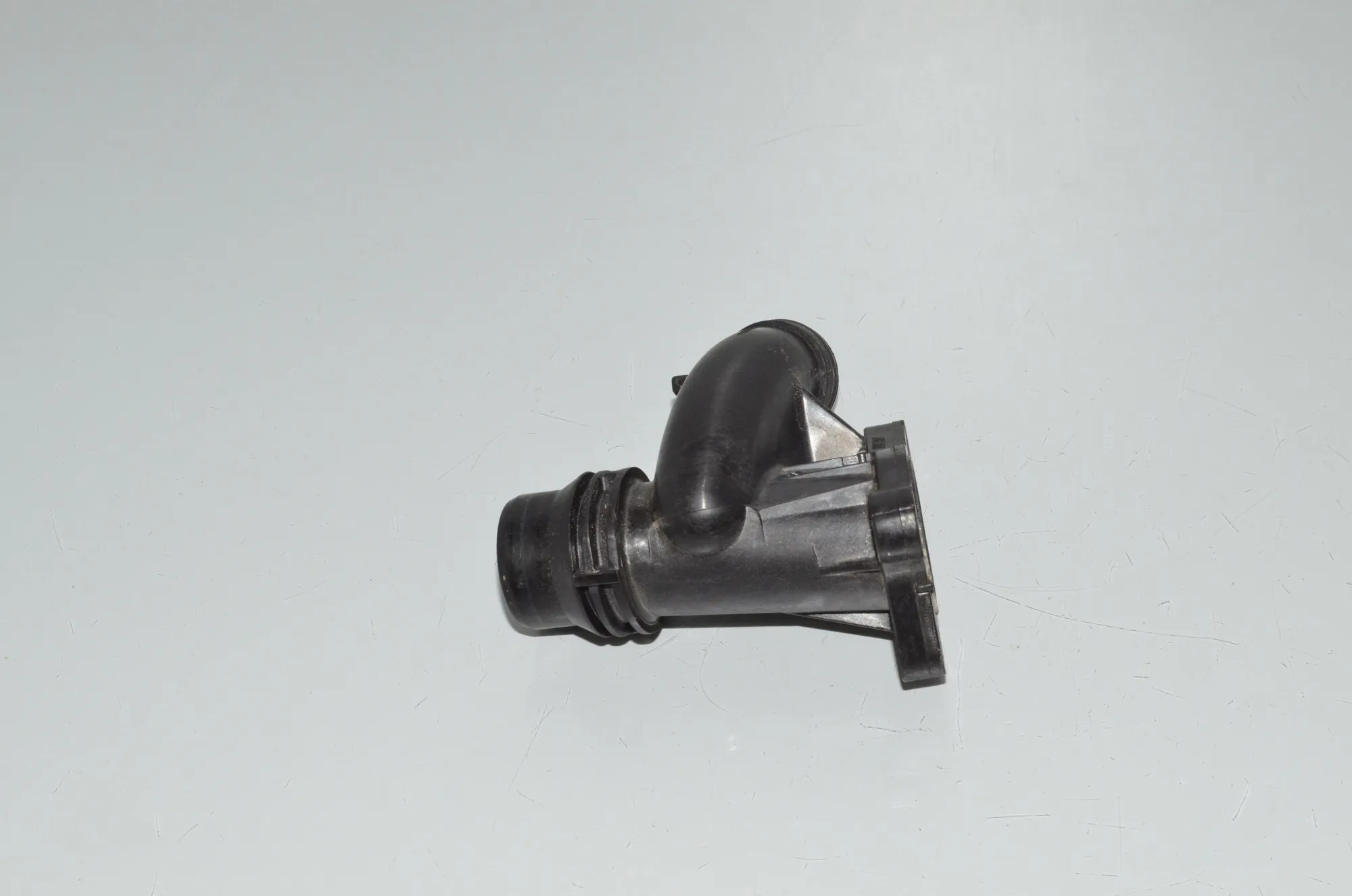 Other tubes – OEM 8472111 · BMW 2 Gran Tourer (F46) 218 d 2019 – 4