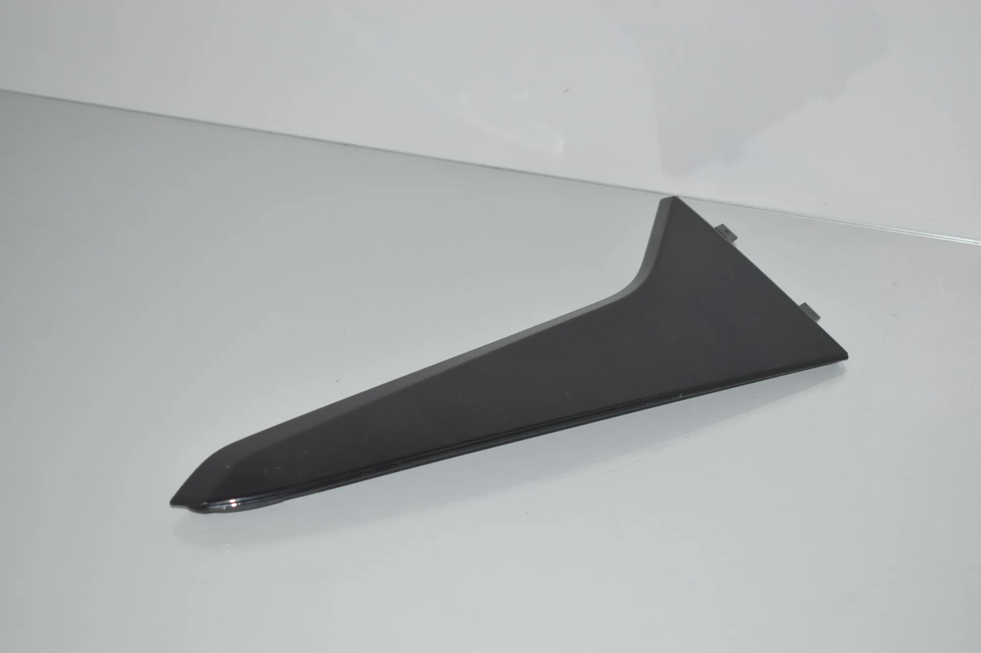 Other Trim Parts – OEM 7364776 · BMW 2 Active Tourer (F45) 218 d 2016 – 2
