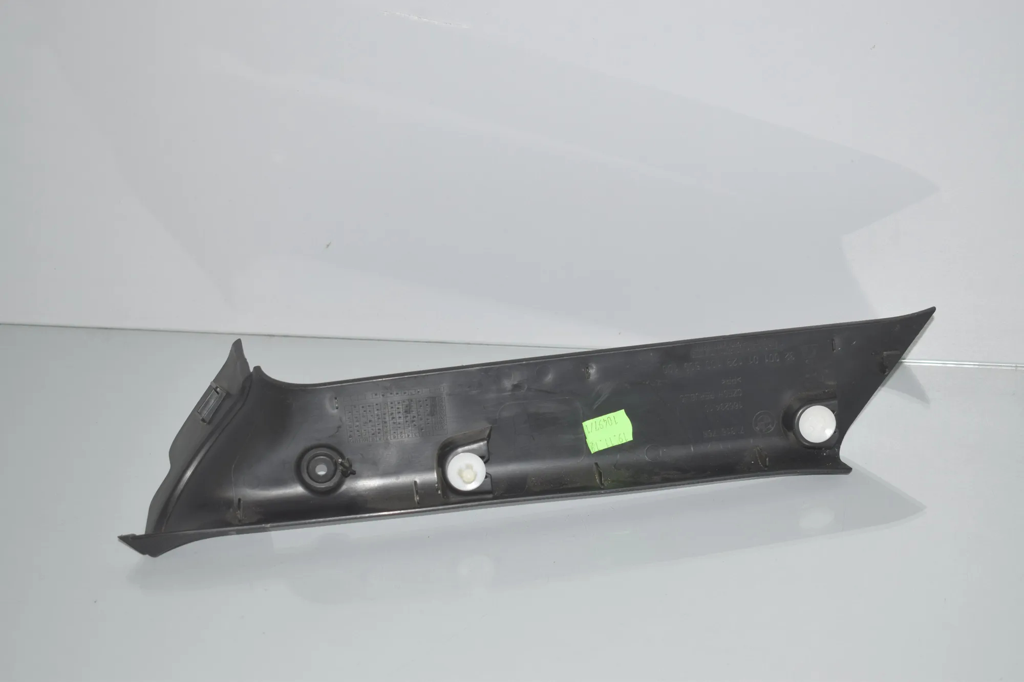Tailgate Bootlid Trim – OEM 7315765 · BMW i3 (I01) BMW i3 (I01) s Electric 2017 – 3
