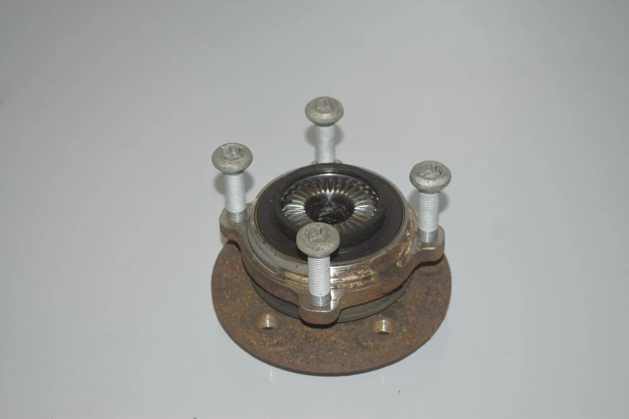 Front Right Wheel Bearing – OEM 6874443 · BMW 2 Gran Tourer (F46) 218 d 2019 – 4