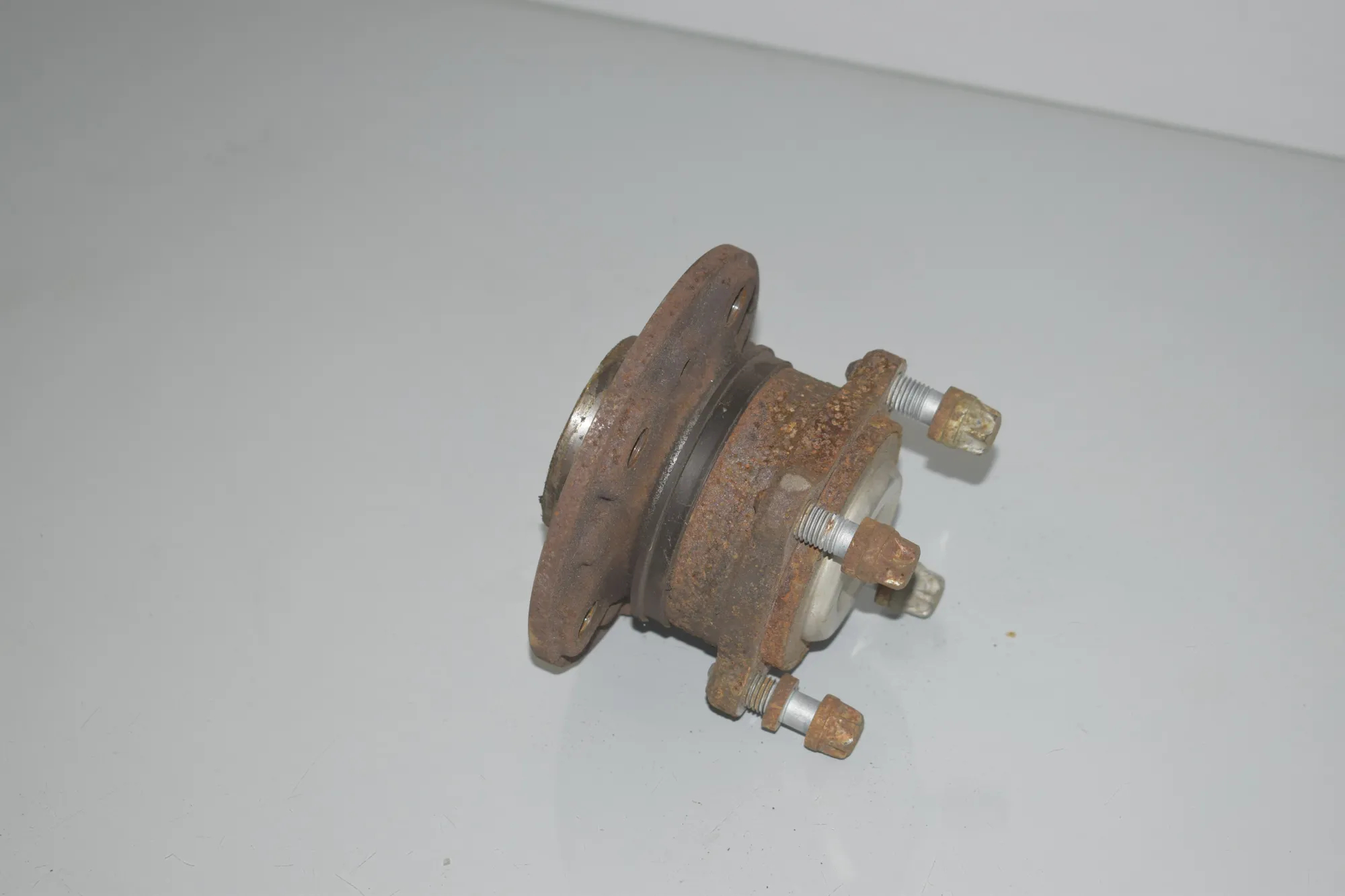 Rear Right Wheel Bearing – OEM 6891921 · BMW 2 Gran Tourer (F46) 218 d 2019 – 3