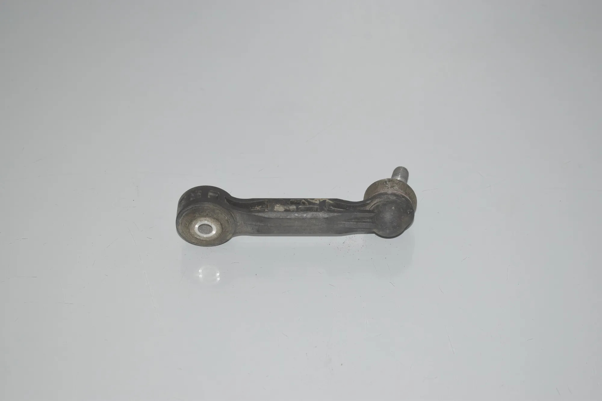 Rear Left Stabilizer Link – OEM 6862865 · BMW 2 Gran Tourer (F46) 218 d 2019