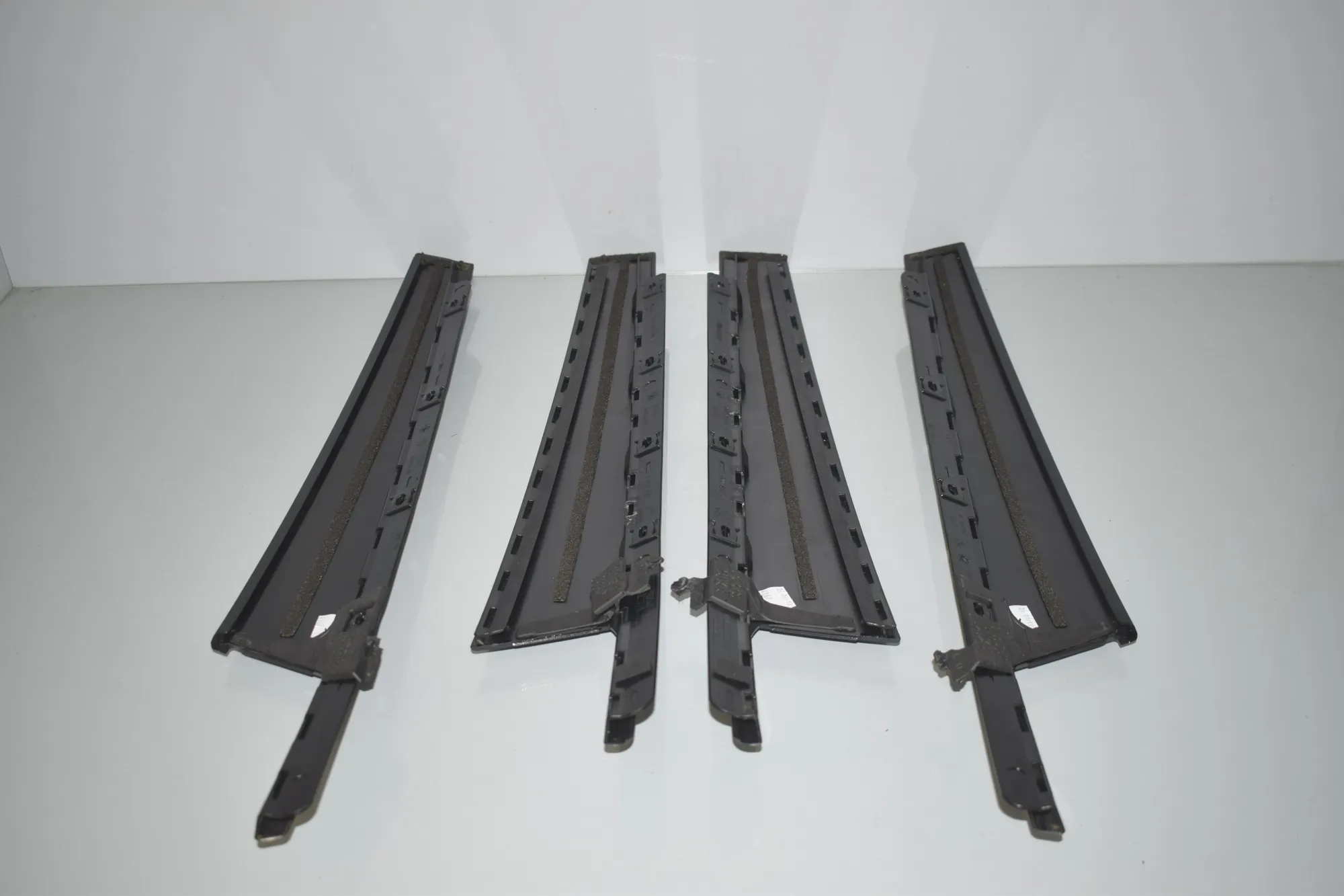 Right Side Pillar Trim – OEM 7316780 · BMW 2 Gran Tourer (F46) 218 d 2019 – 3