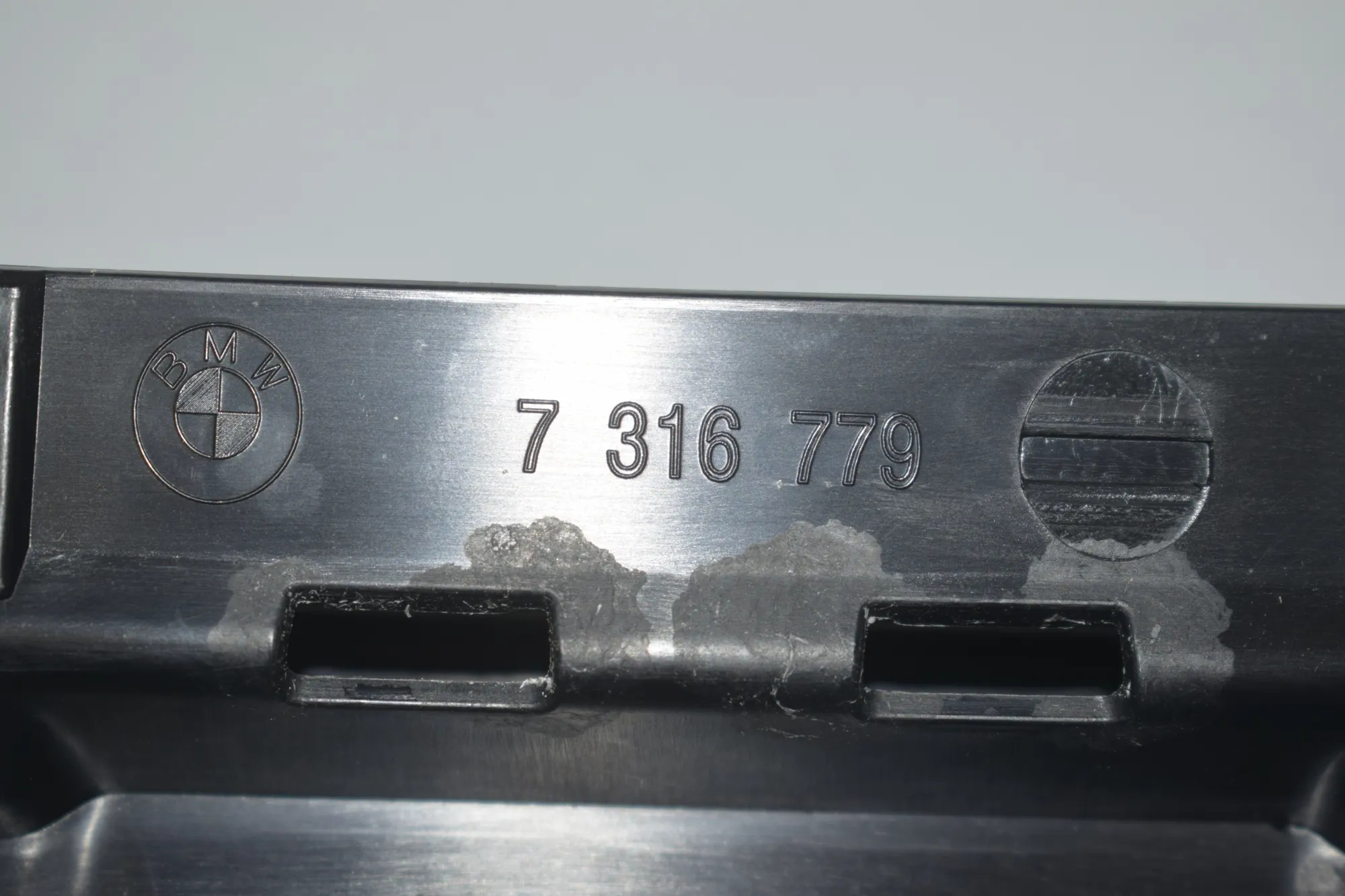 Right Side Pillar Trim – OEM 7316780 · BMW 2 Gran Tourer (F46) 218 d 2019 – 9