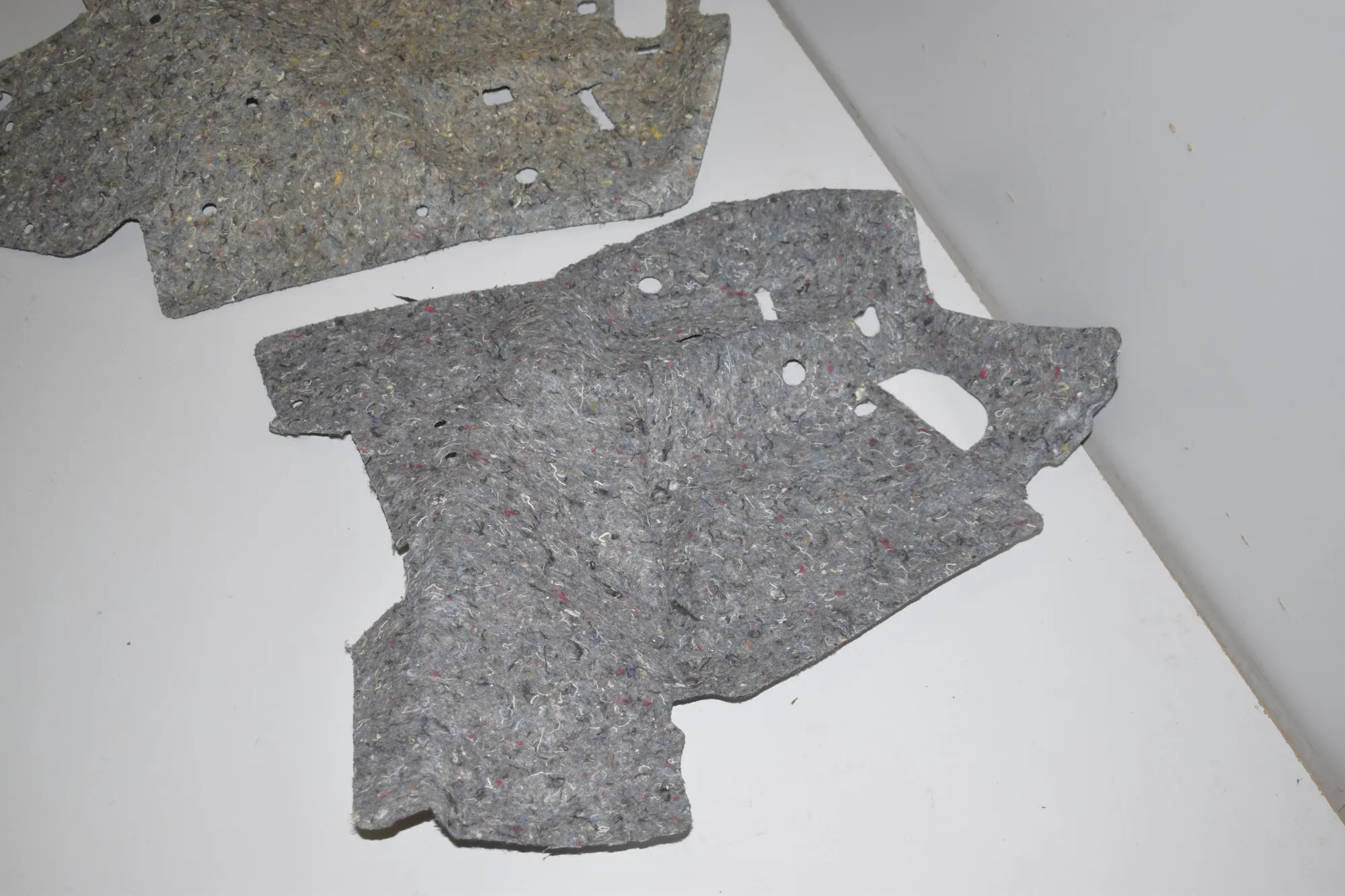 Sound Insulation – OEM 7327046 · BMW 2 Gran Tourer (F46) 218 d 2019 – 9