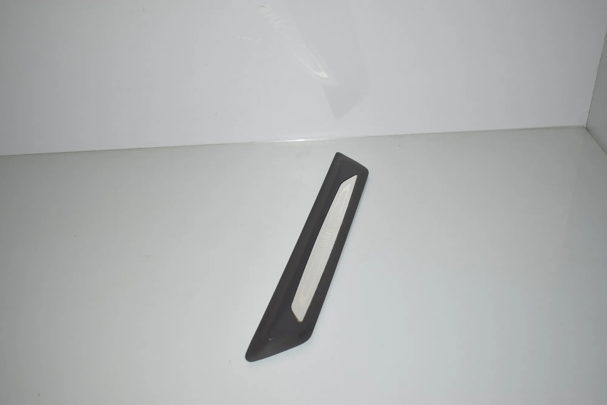 Front Left Interior Step Trim – OEM 7263315 · BMW 2 Gran Tourer (F46) 218 d 2019 – 3