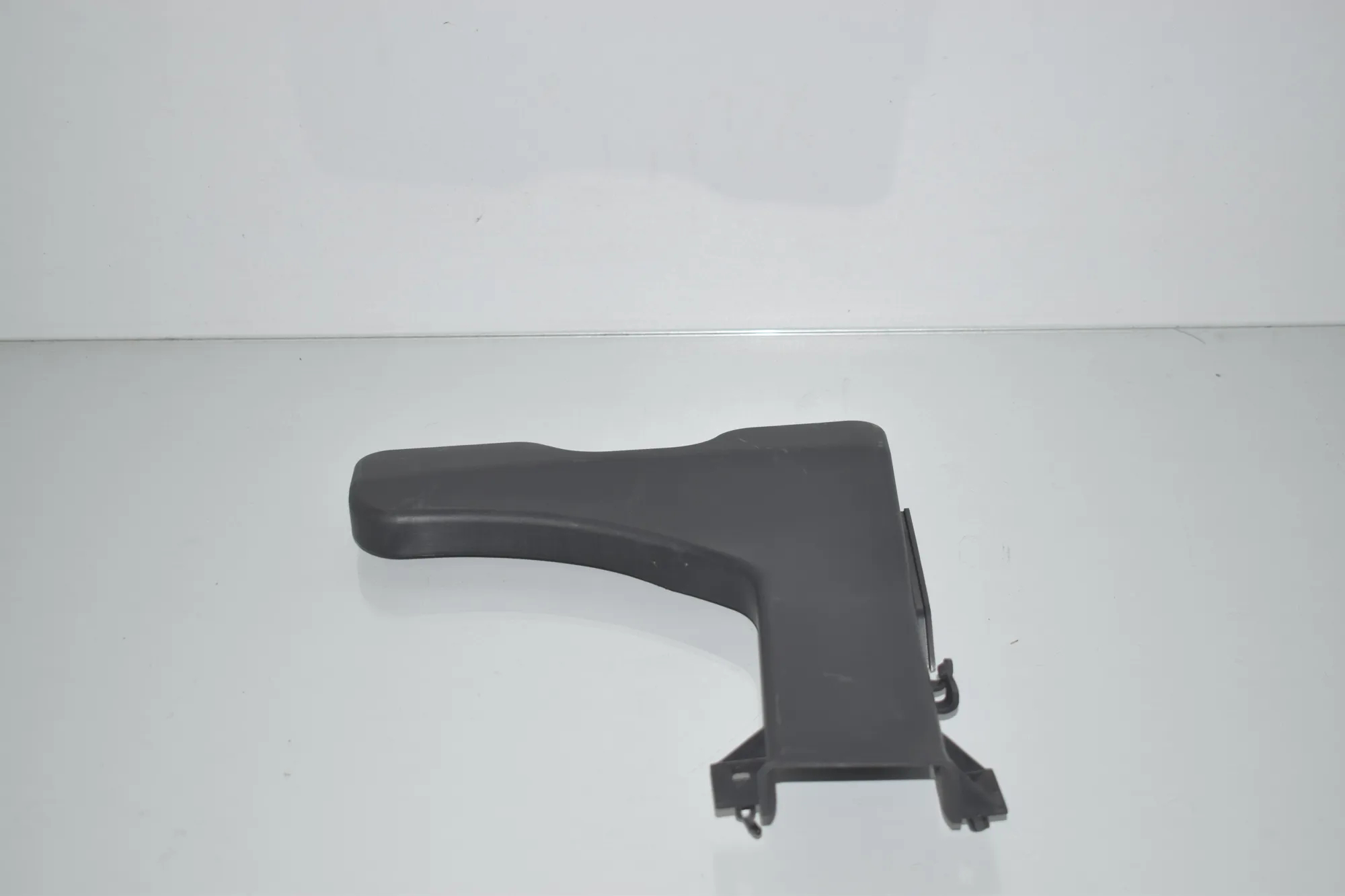 Other Interior Parts – OEM 9321371 · BMW 2 Gran Tourer (F46) 218 d 2019