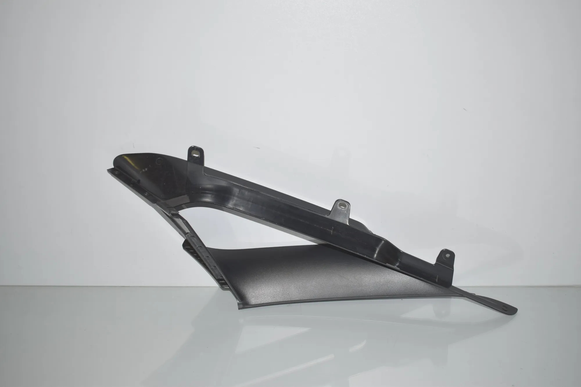 Other Trim Parts – OEM 7329586 · BMW 2 Gran Tourer (F46) 218 d 2019