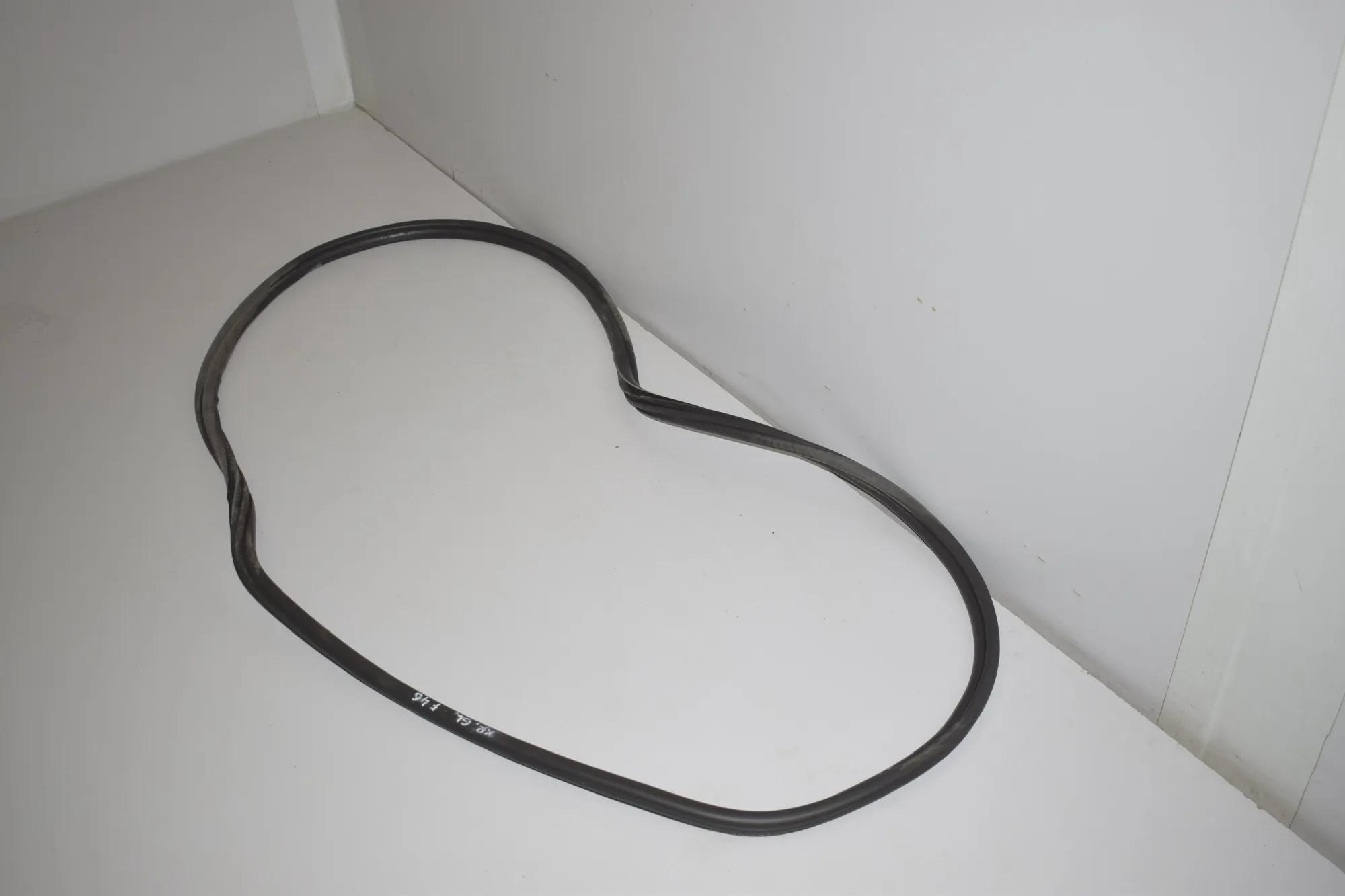 Rear Left Door Seal Rubber – OEM 7316818 · BMW 2 Gran Tourer (F46) 218 d 2019 – 2