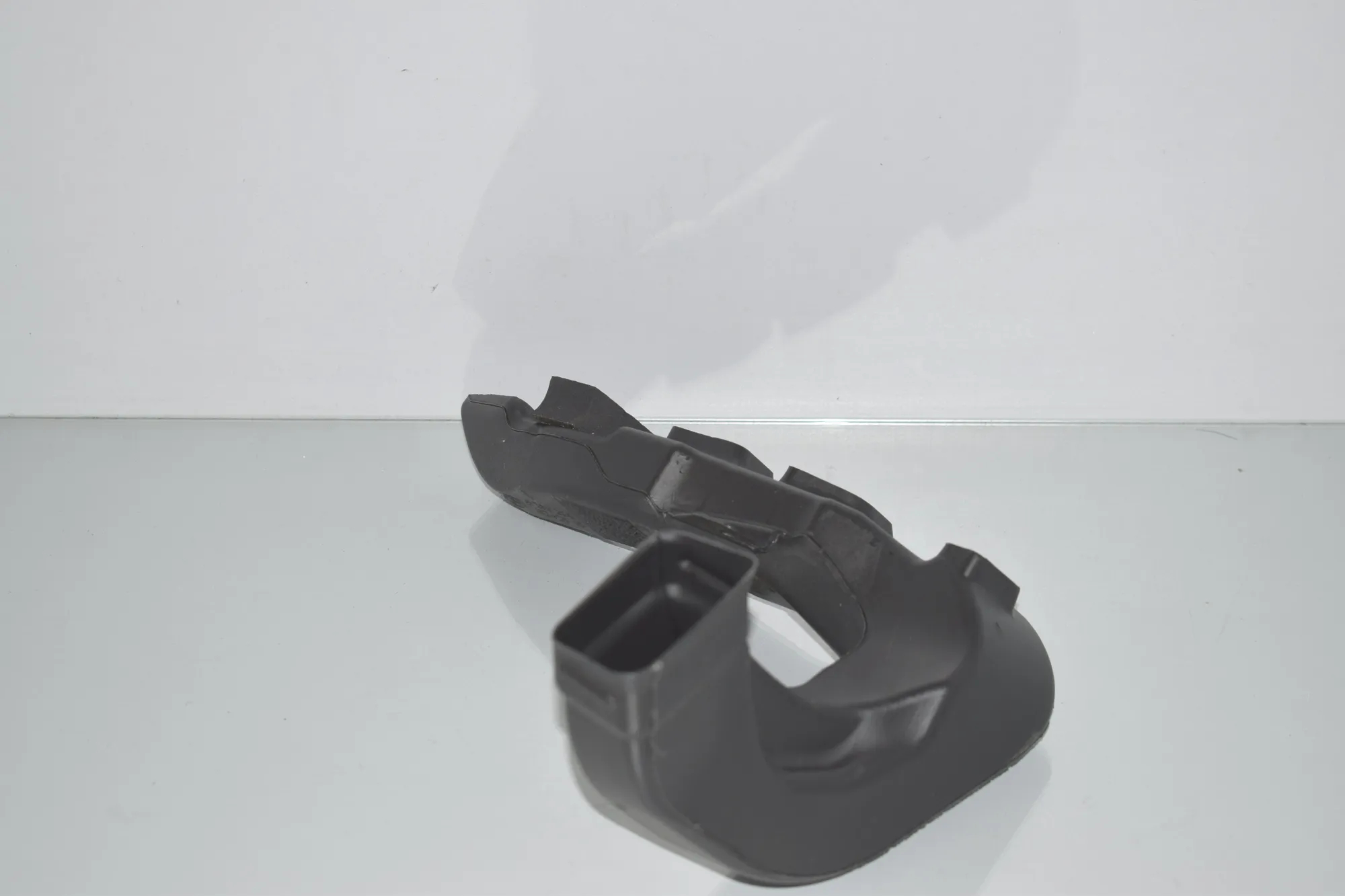 Interior Air Duct Channel – OEM 9263338 · BMW 2 Gran Tourer (F46) 218 d 2019 – 2