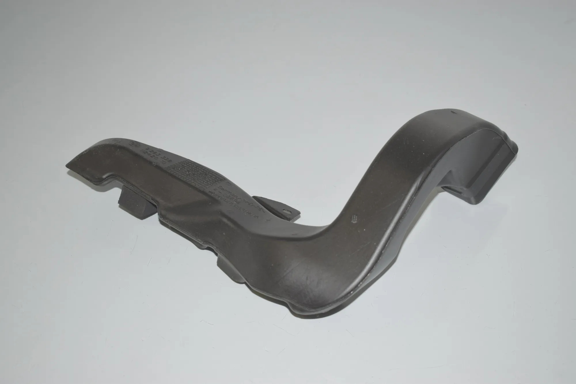 Interior Air Duct Channel – OEM 9263338 · BMW 2 Gran Tourer (F46) 218 d 2019 – 4