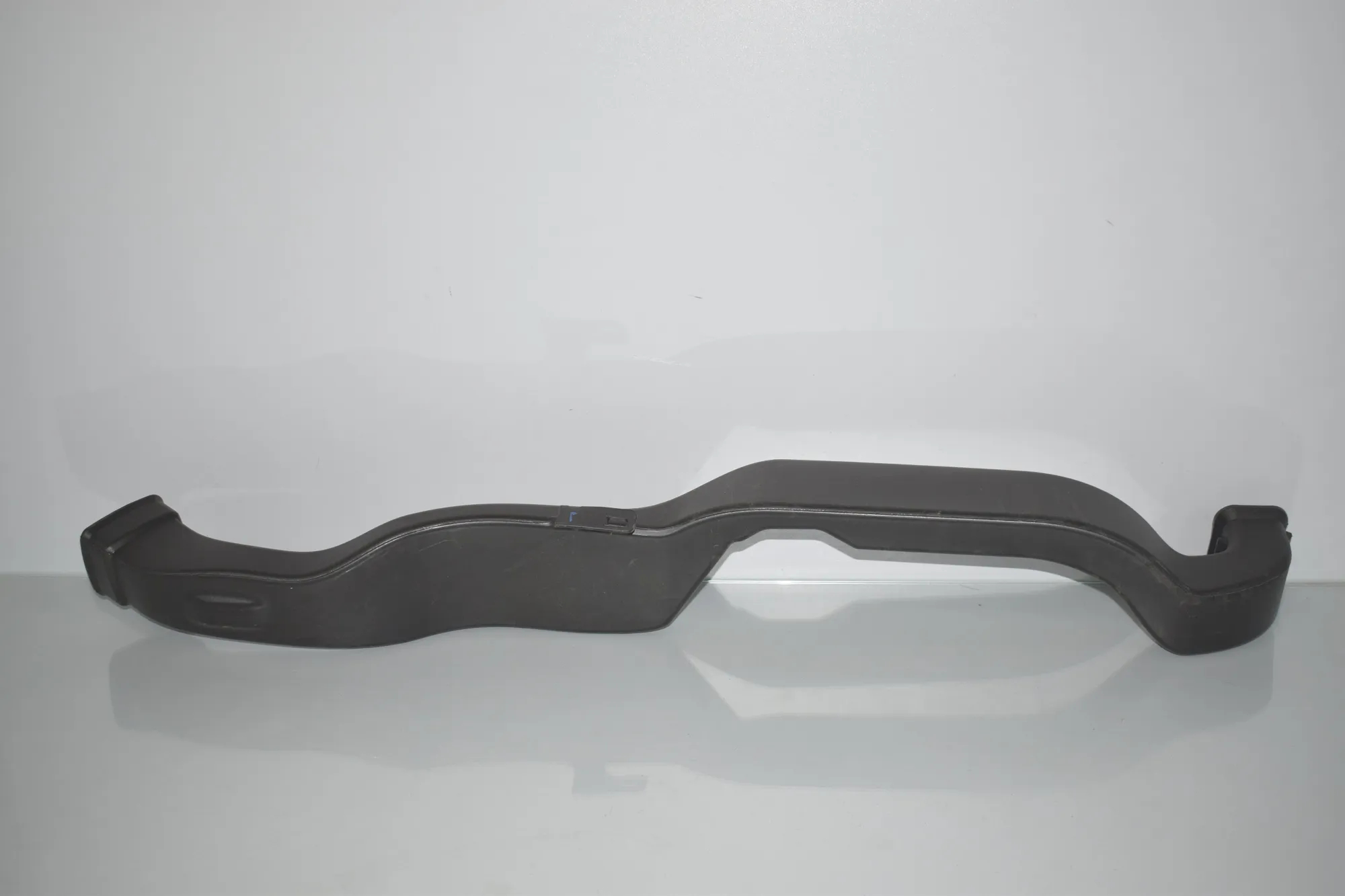 Interior Air Duct Channel – OEM 9263410 · BMW 2 Gran Tourer (F46) 218 d 2019 – 2