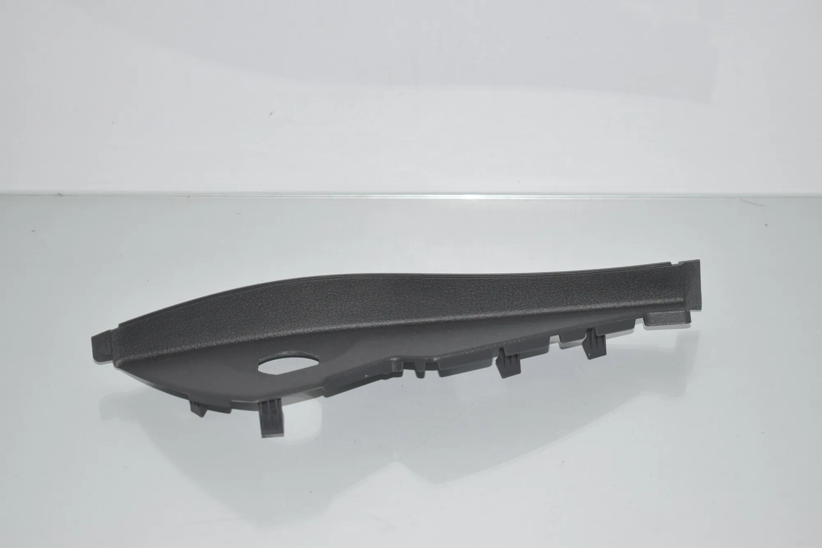 Dashboard Side Trim – OEM 9262980 · BMW 2 Gran Tourer (F46) 218 d 2019
