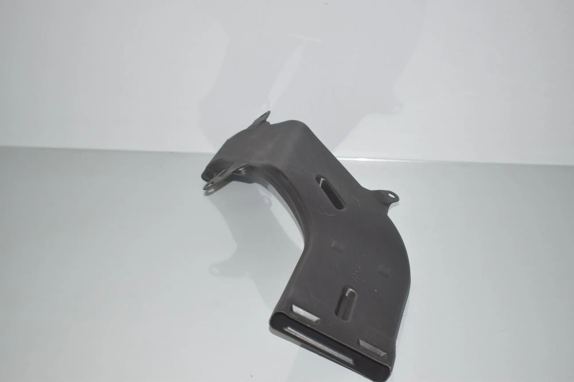 Interior Air Duct Channel – OEM 7307881 · BMW 2 Gran Tourer (F46) 218 d 2019 – 4