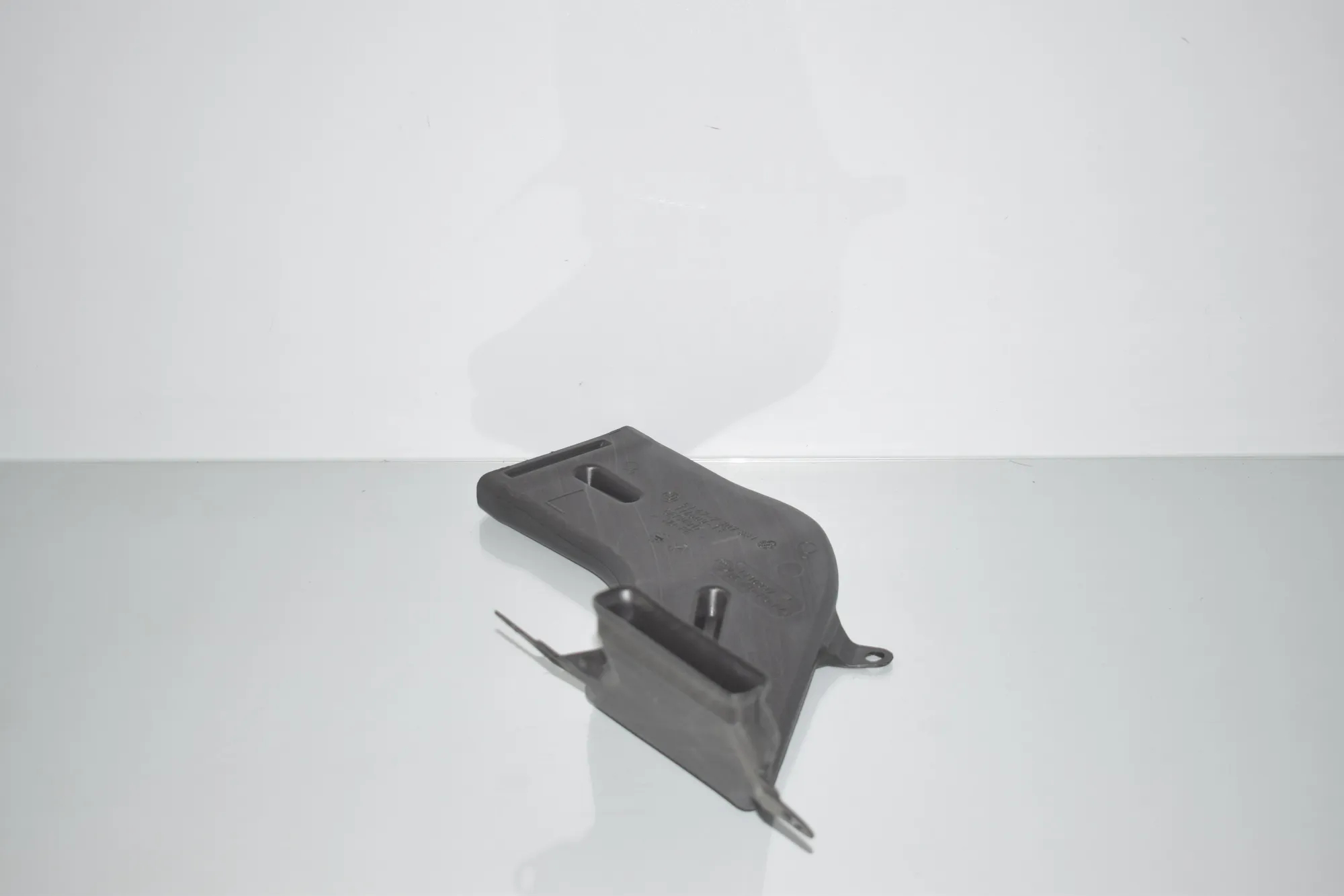 Interior Air Duct Channel – OEM 7307881 · BMW 2 Gran Tourer (F46) 218 d 2019 – 3