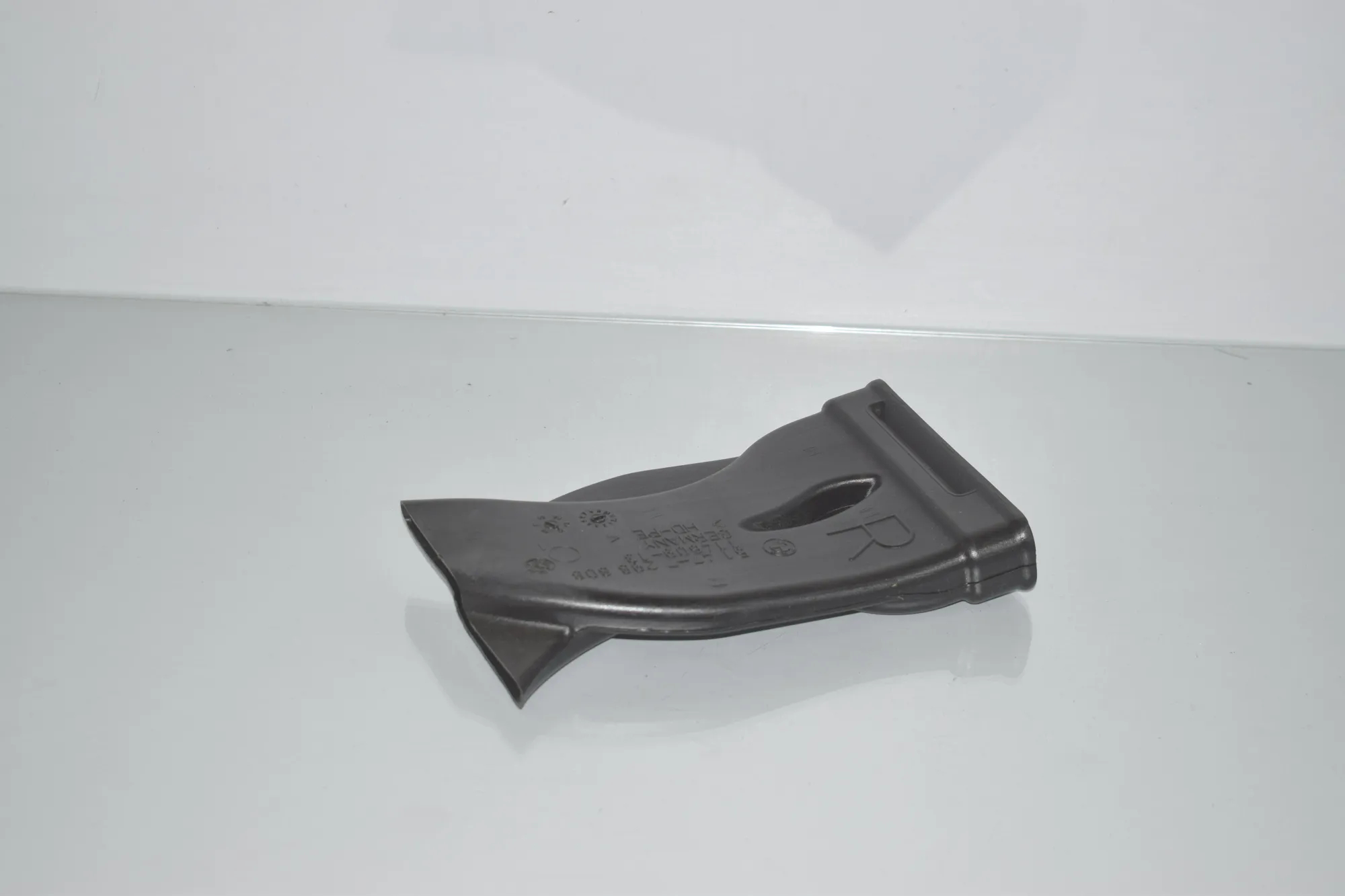 Interior Air Duct Channel – OEM 7298808 · BMW 2 Gran Tourer (F46) 218 d 2019