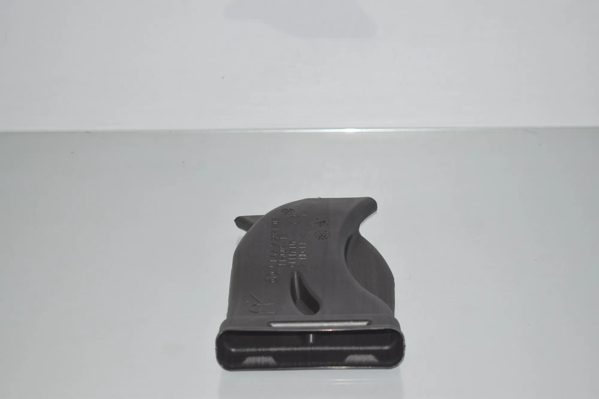 Interior Air Duct Channel – OEM 7298808 · BMW 2 Gran Tourer (F46) 218 d 2019 – 4