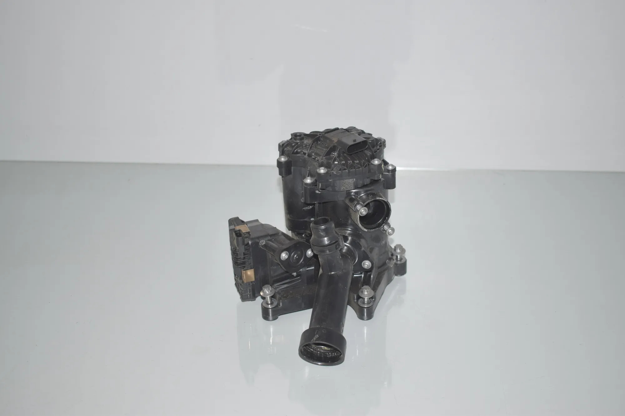 Electric Coolant Heater – OEM 8642559 · BMW 5 (G30) BMW 5 (G30) 540 i 2020