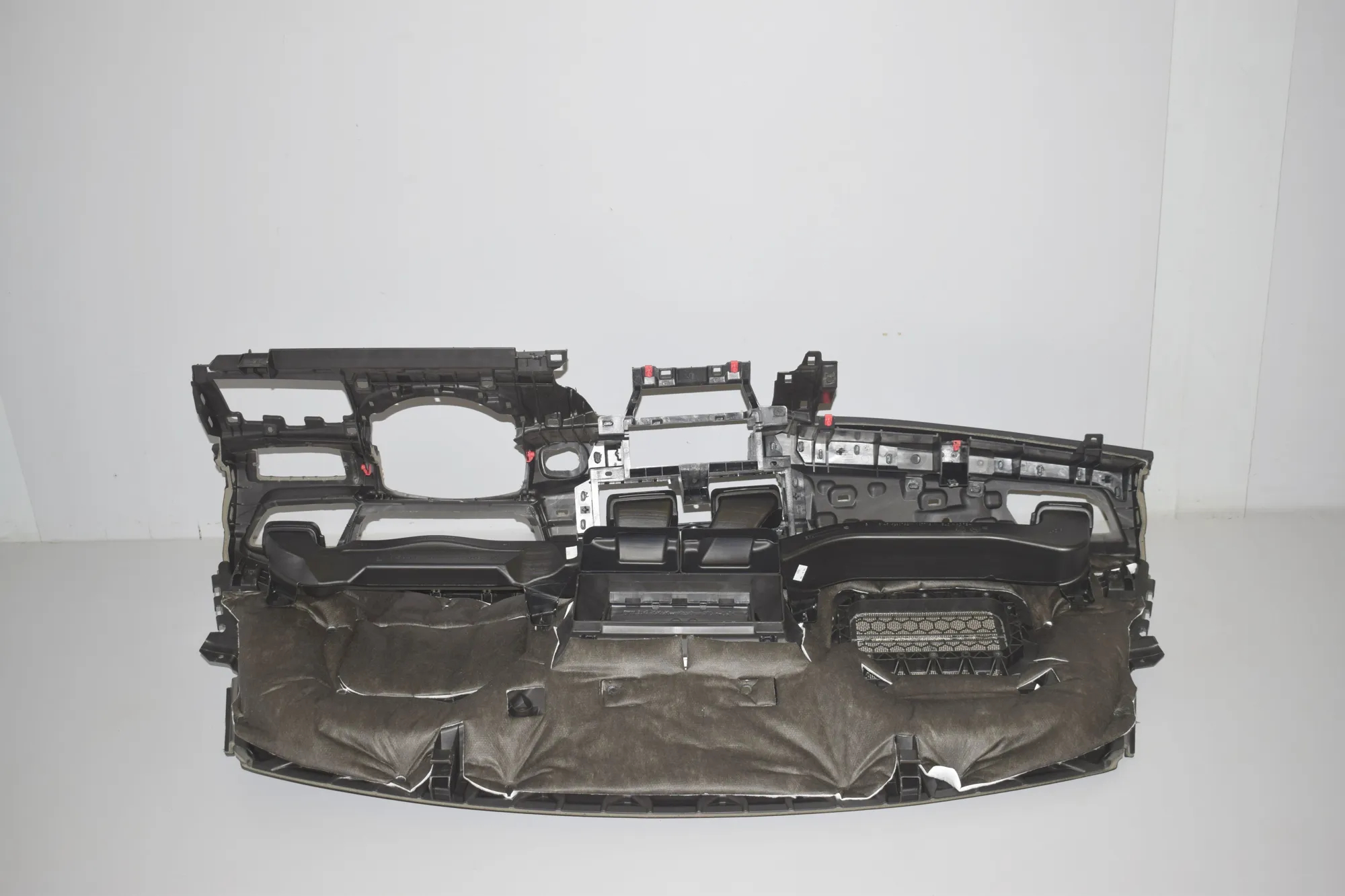 Dashboard – OEM 9870616 · BMW 2 Gran Tourer (F46) 218 d 2019 – 3
