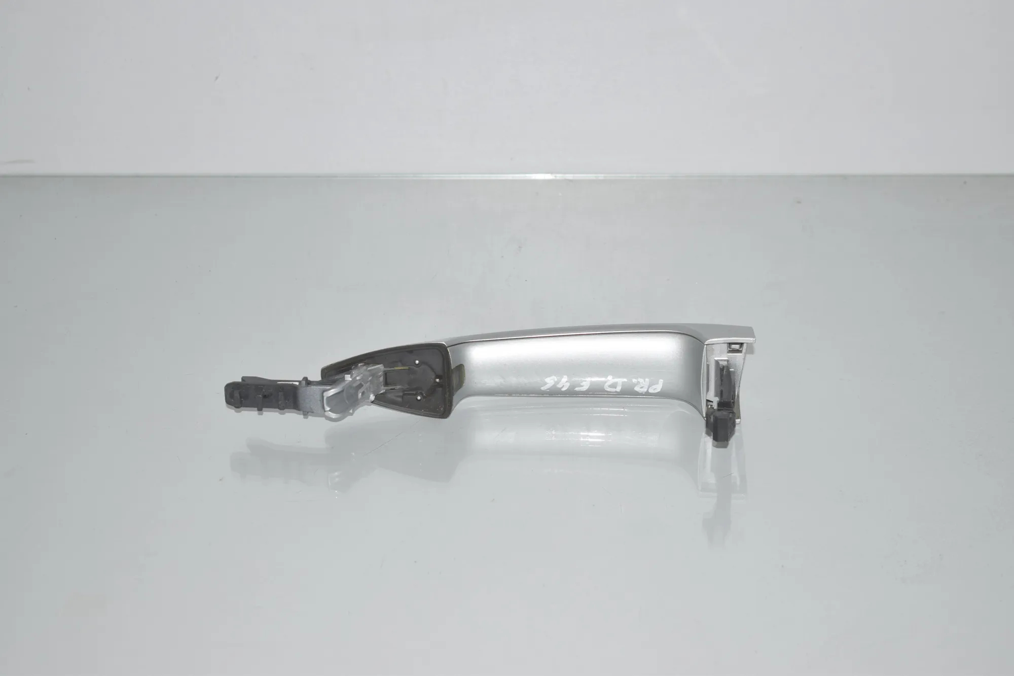 Front Right Door Exterior Handle – OEM 7396308 · BMW 2 Gran Tourer (F46) 218 d 2019 – 3