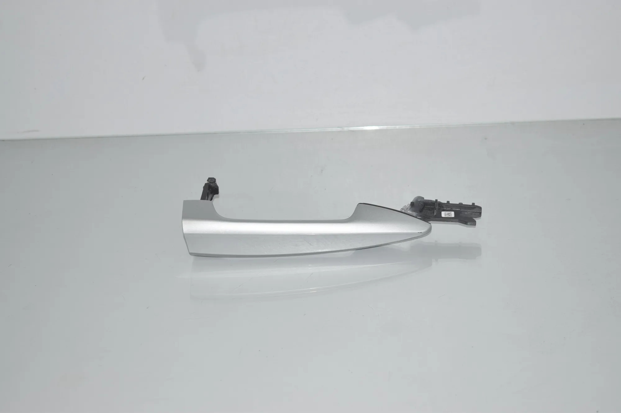Front Right Door Exterior Handle – OEM 7396308 · BMW 2 Gran Tourer (F46) 218 d 2019