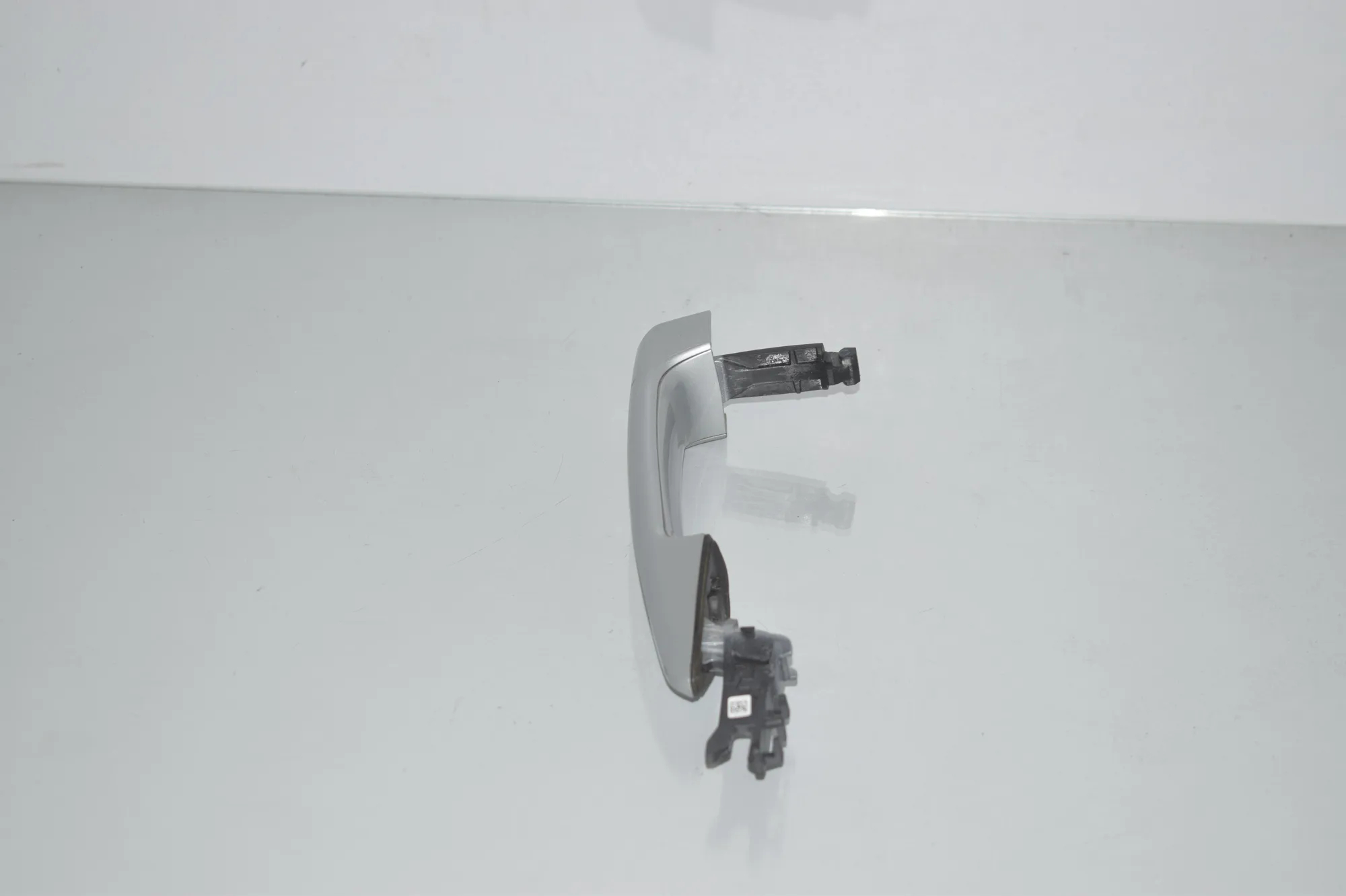 Front Right Door Exterior Handle – OEM 7396308 · BMW 2 Gran Tourer (F46) 218 d 2019 – 2
