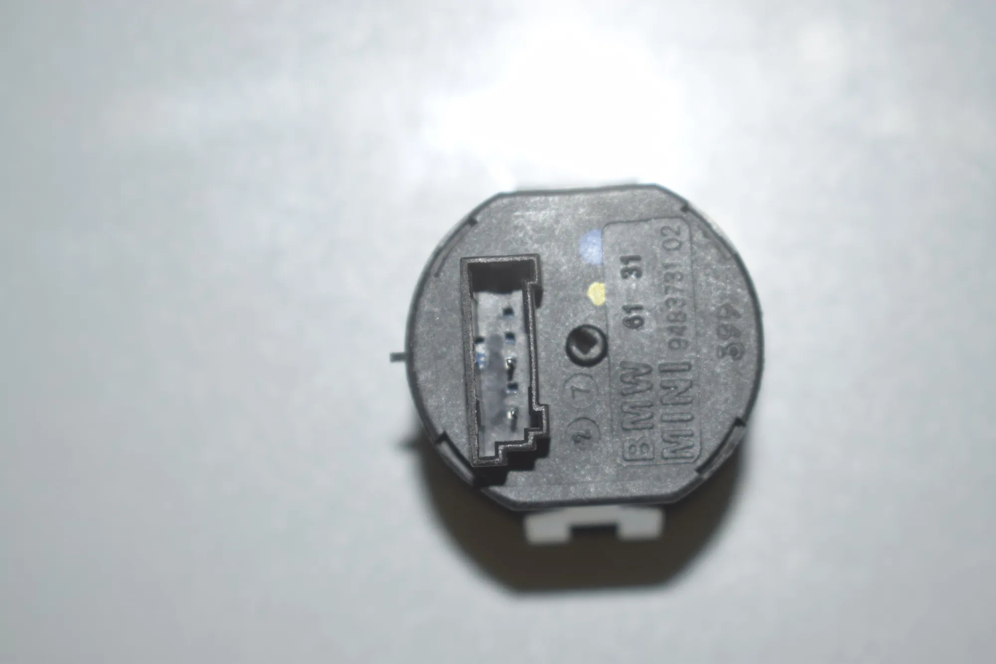SRS Switch – OEM 9483731 · BMW 2 Gran Tourer (F46) 218 d 2019 – 5