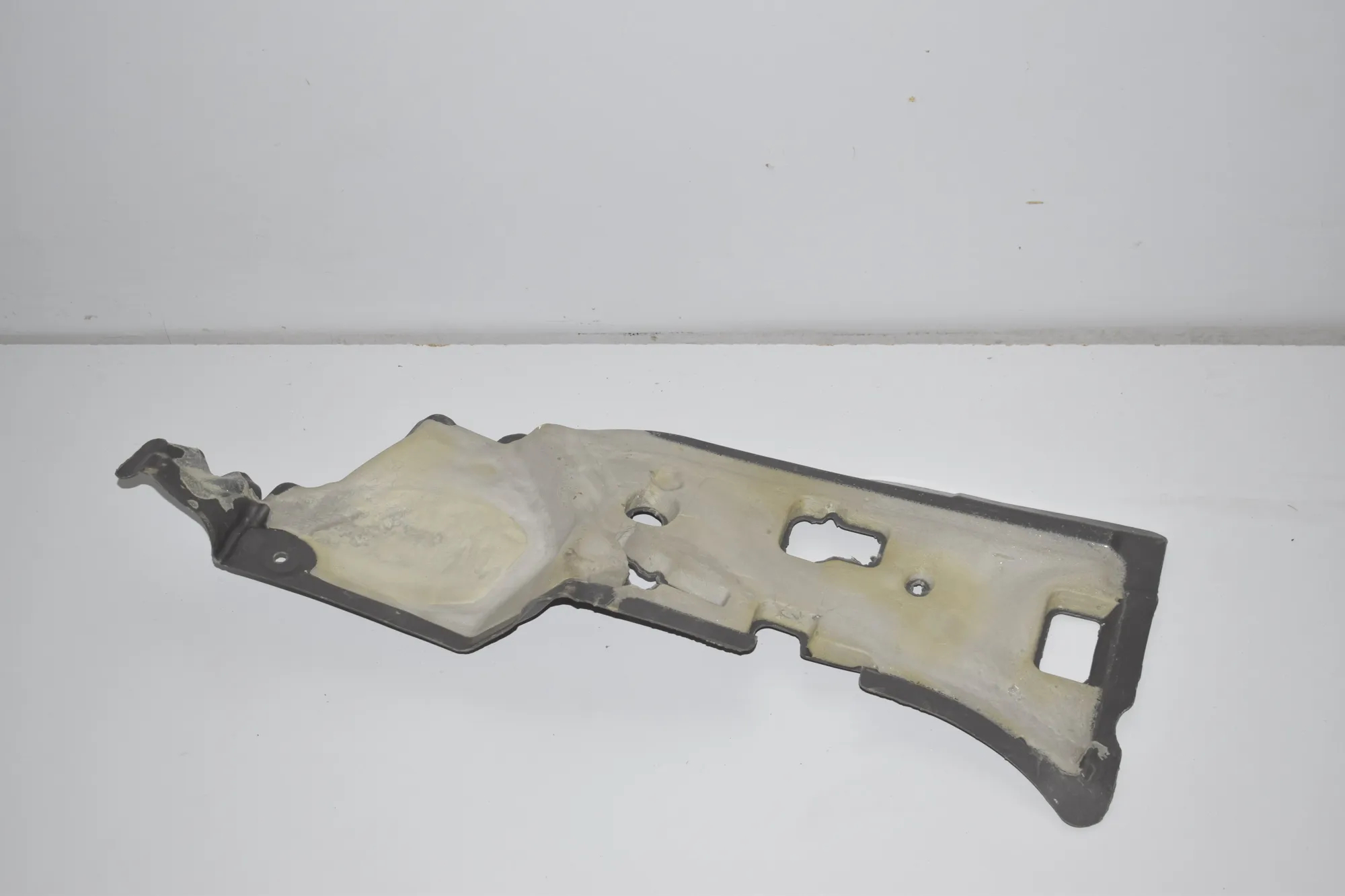 Sound Insulation – OEM 7298908 · BMW 2 Gran Tourer (F46) 218 d 2019 – 2