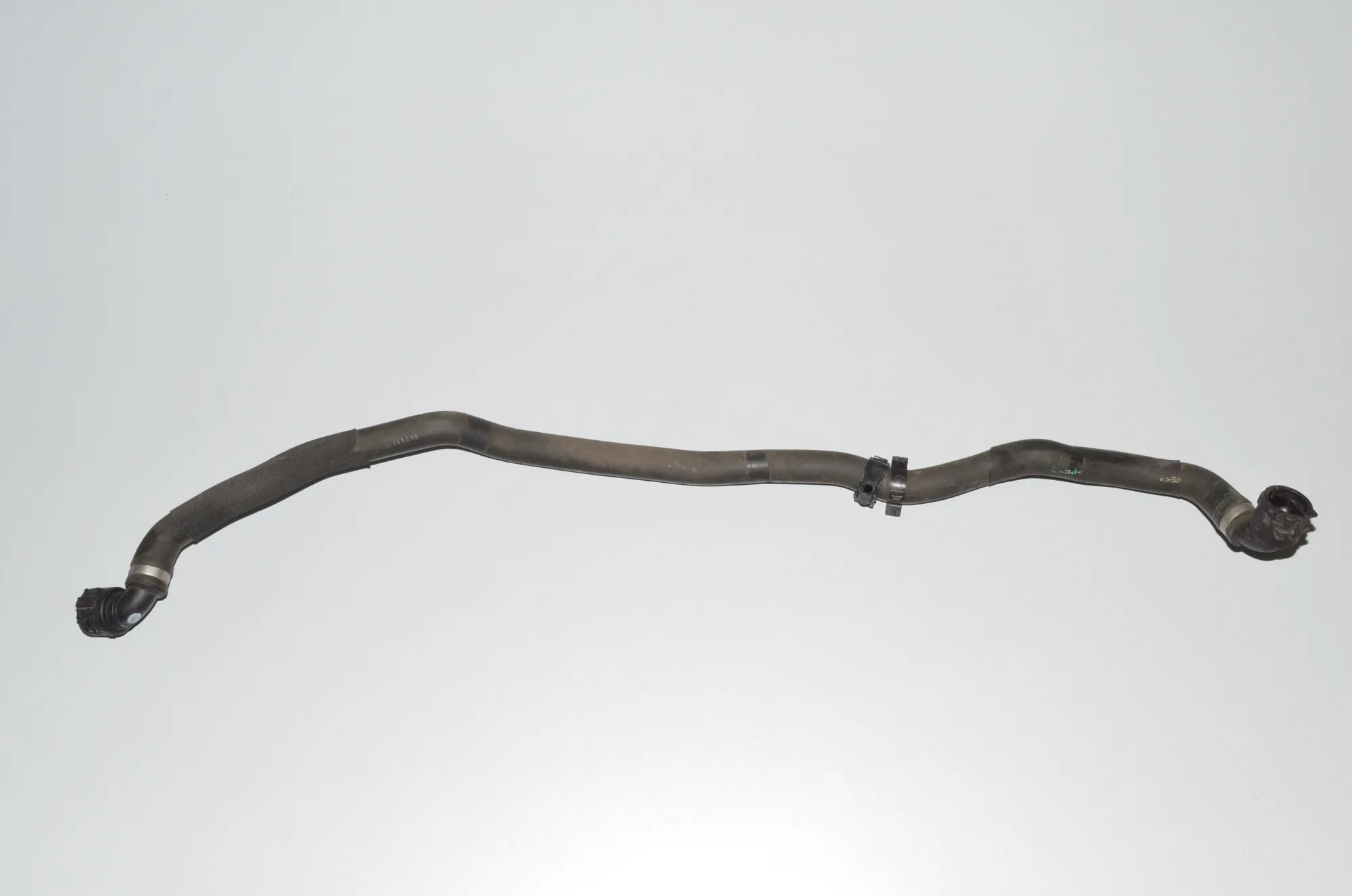 Coolant Hose Pipe – OEM 9222701 · BMW 3 Touring (E91) 330 d xDrive 2011 – 4